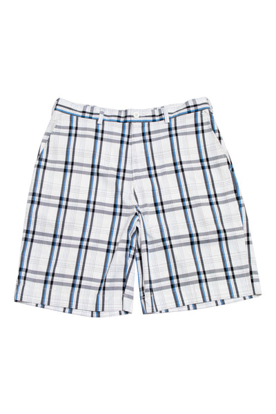 #122 Bcg Shorts White | c. 201 | Size 14