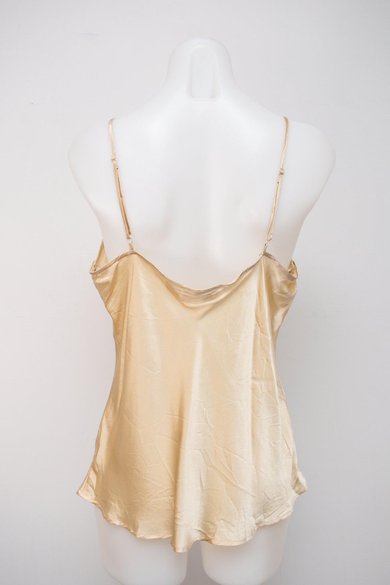 #016 Worthington Camisole Beige | c. 199 | Size 14/16