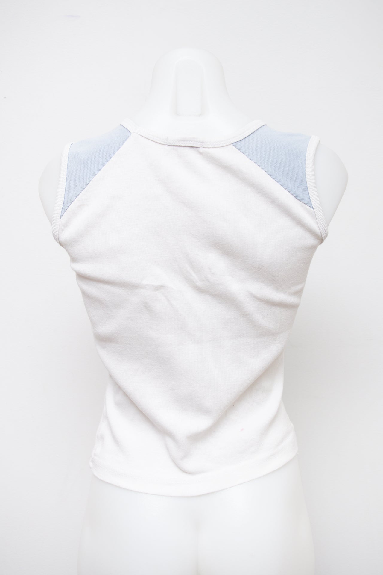 #65 Mim Tank Top White | c. 196 | Size 8/10