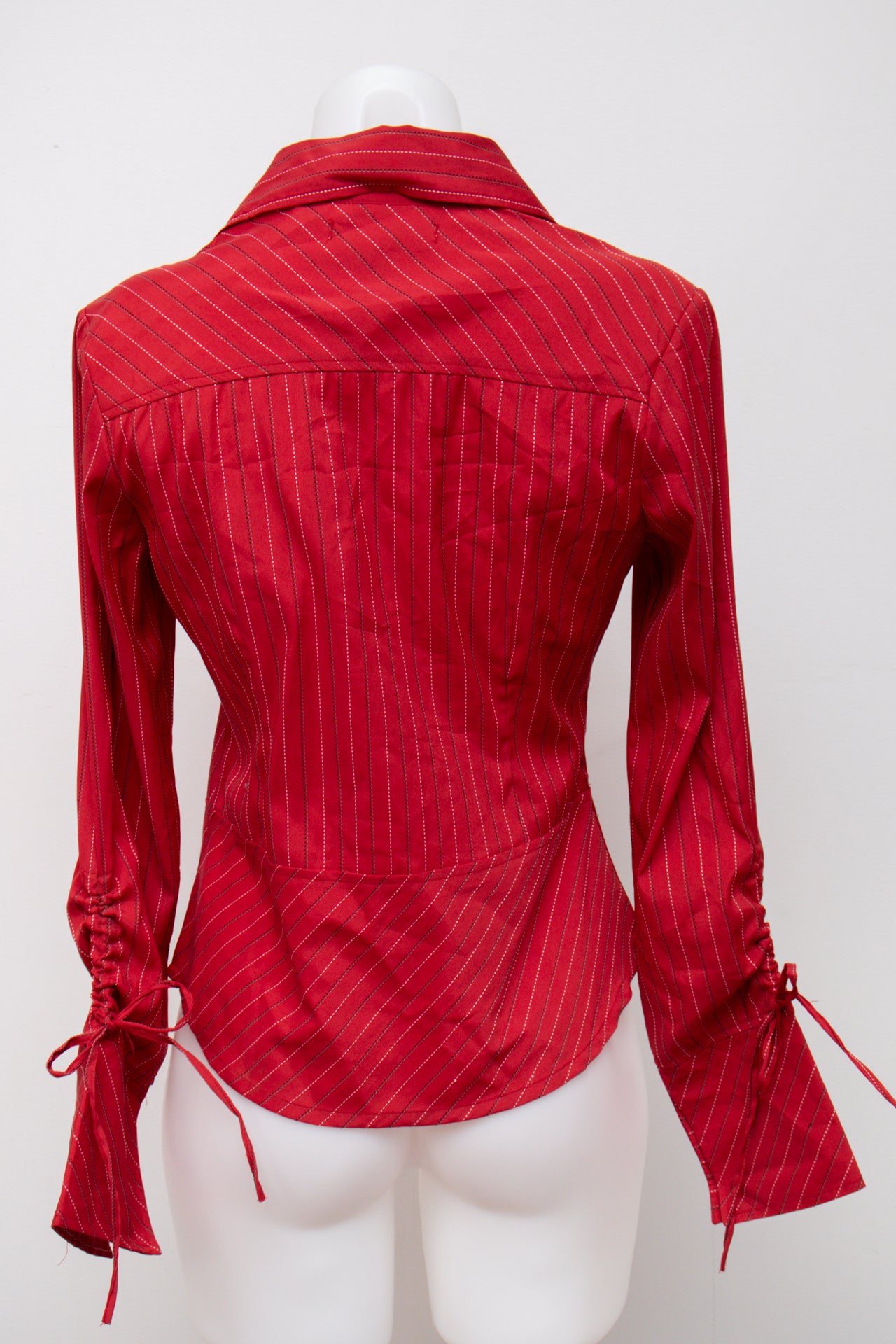 #94 Antilia Femme T-shirt Red | c. 197 | Size 10