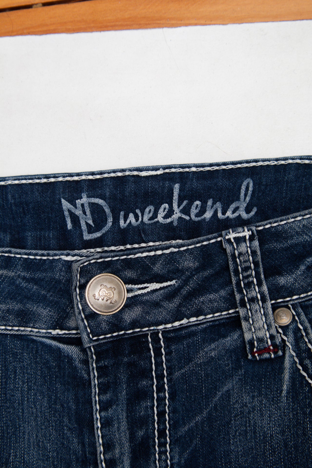 #076 Weekend Jeans Blue | c. 206 | Size 12