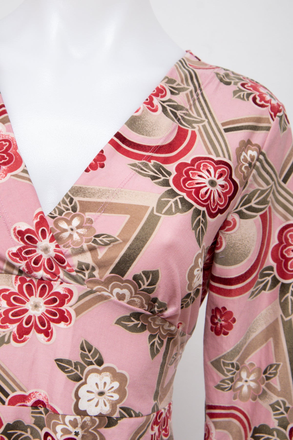 #037 Xhilaration Short Sleeve Pink | c. 209 | Size 10
