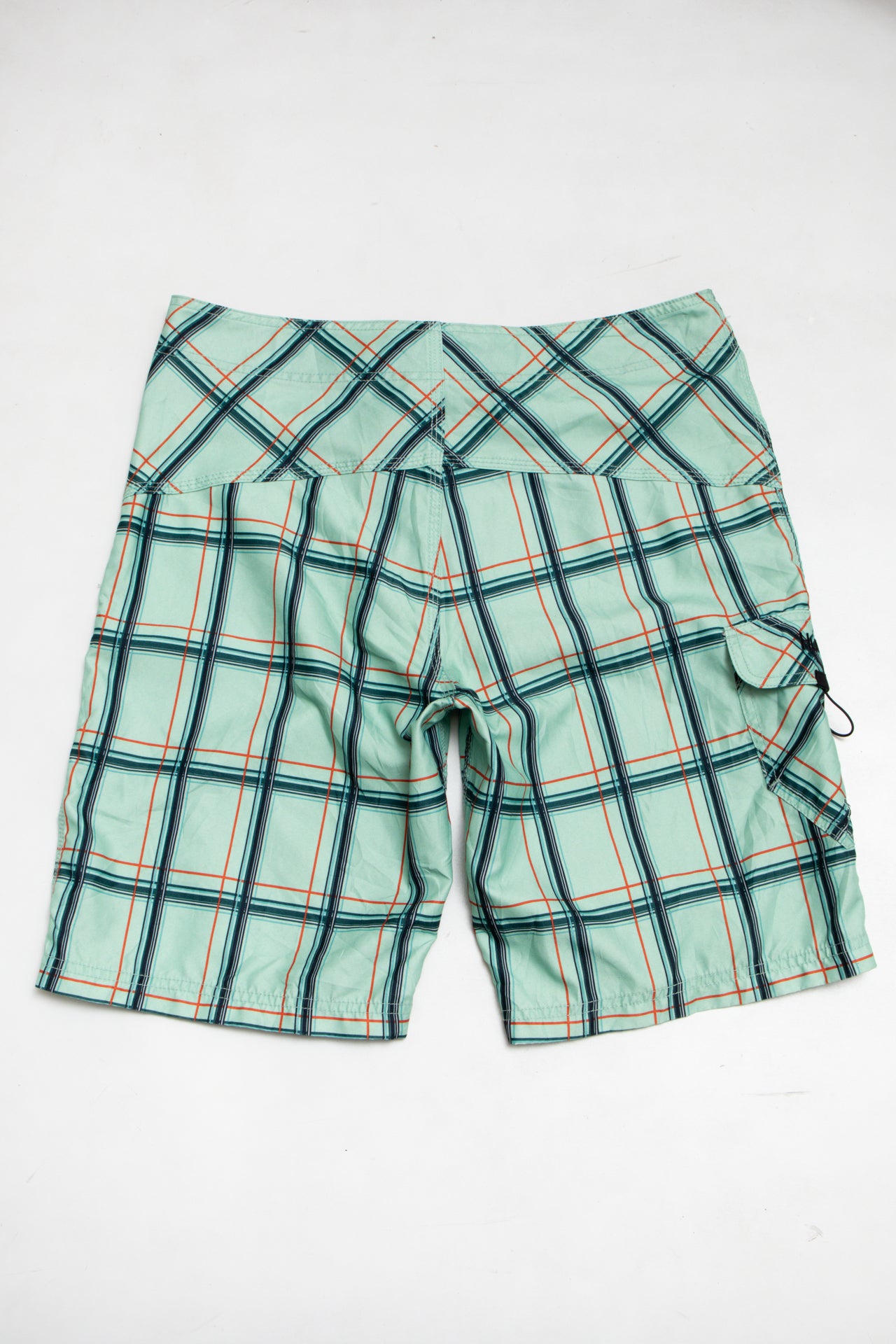 #147 Hurley Shorts Green | c. 189 | Size 14