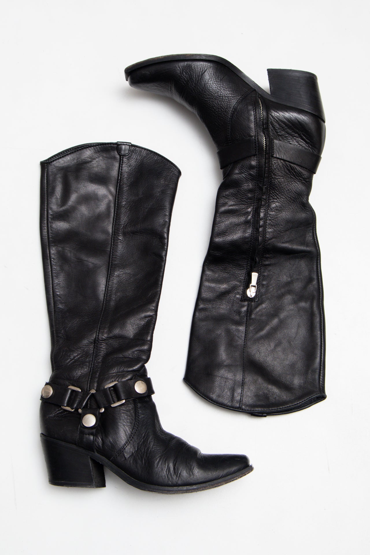 #178 Vero Cuio Pants Black | c. 203 | Size 6