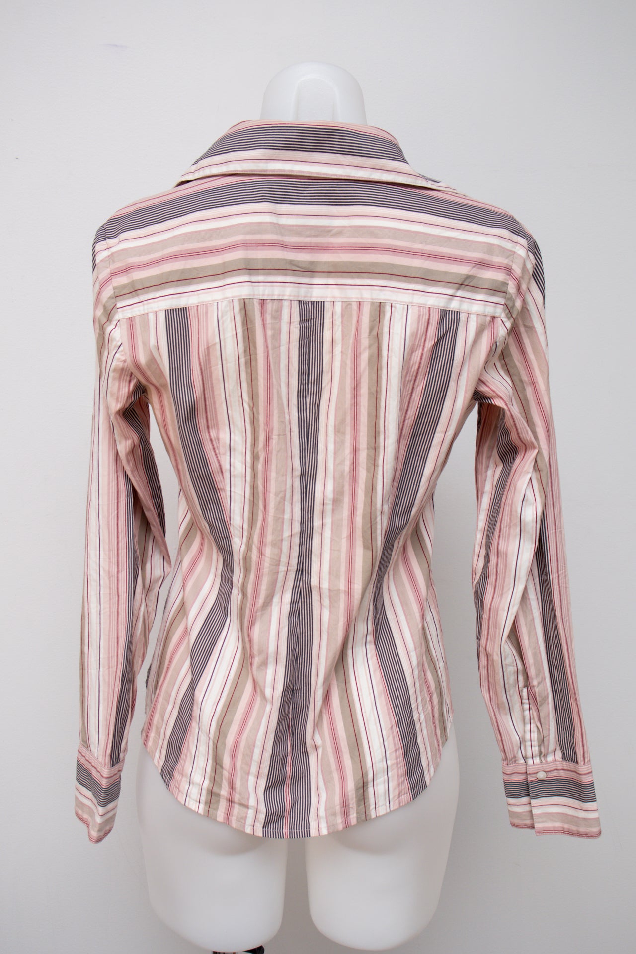 #108 Ann Taylor T-shirt Pink | c. 199 | Size 8