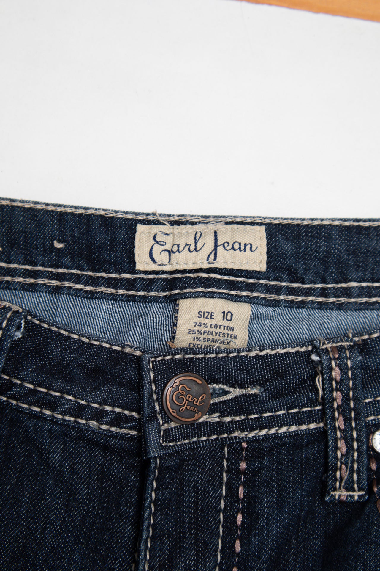 #068 Earl Jean Jeans Blue | c. 206 | Size 10