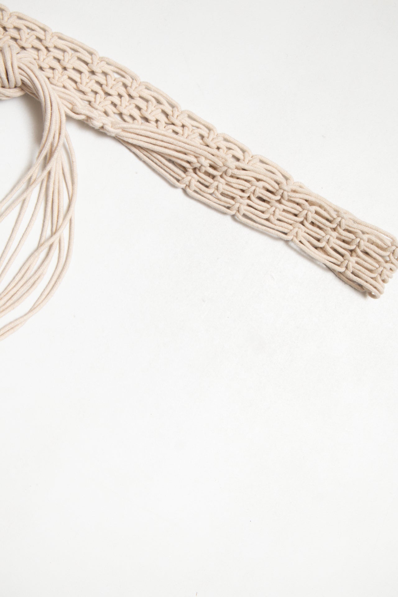 #28 Woven Belt Beige | c. 188