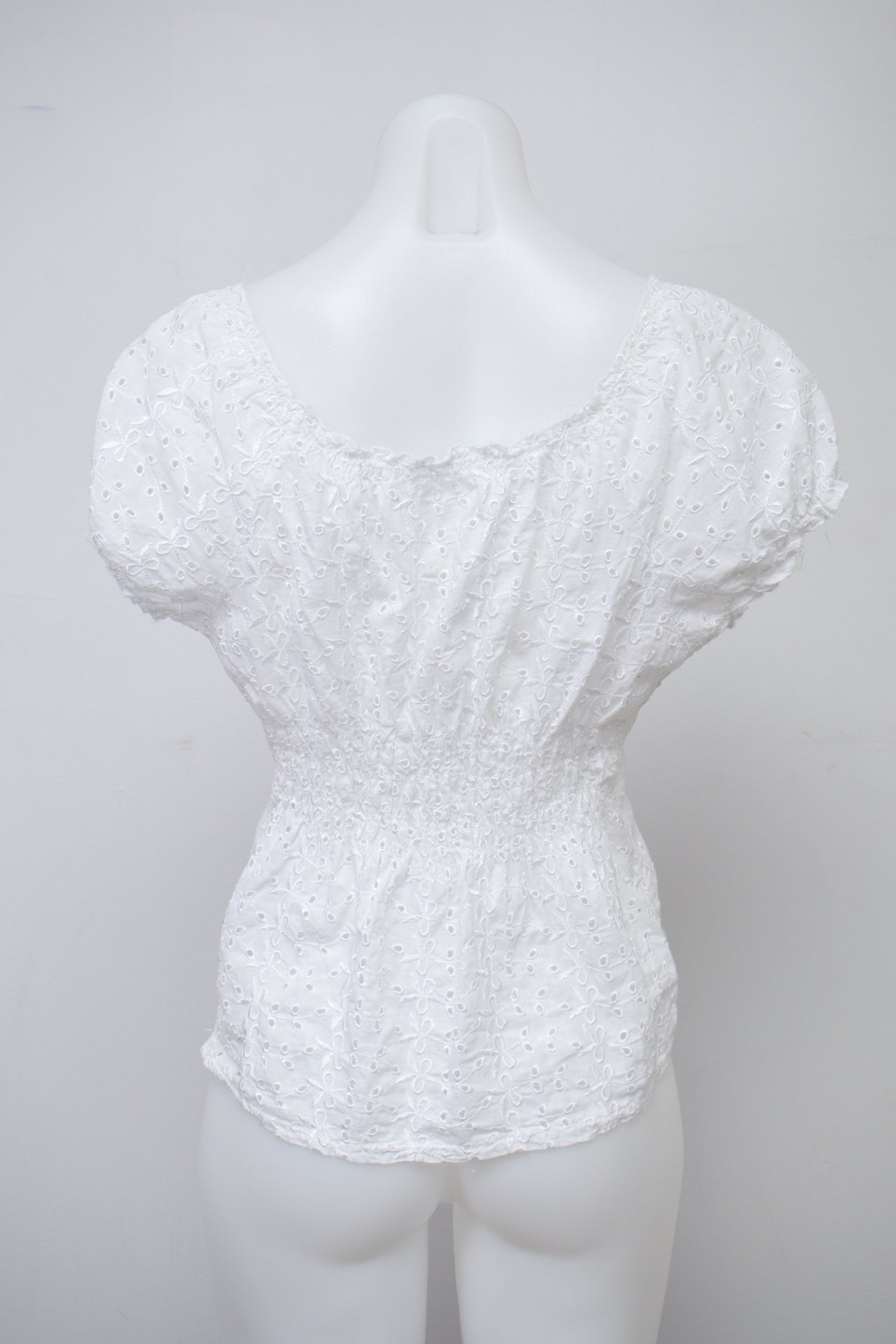 #087 Camisole Top White | c. 200 | Size 8