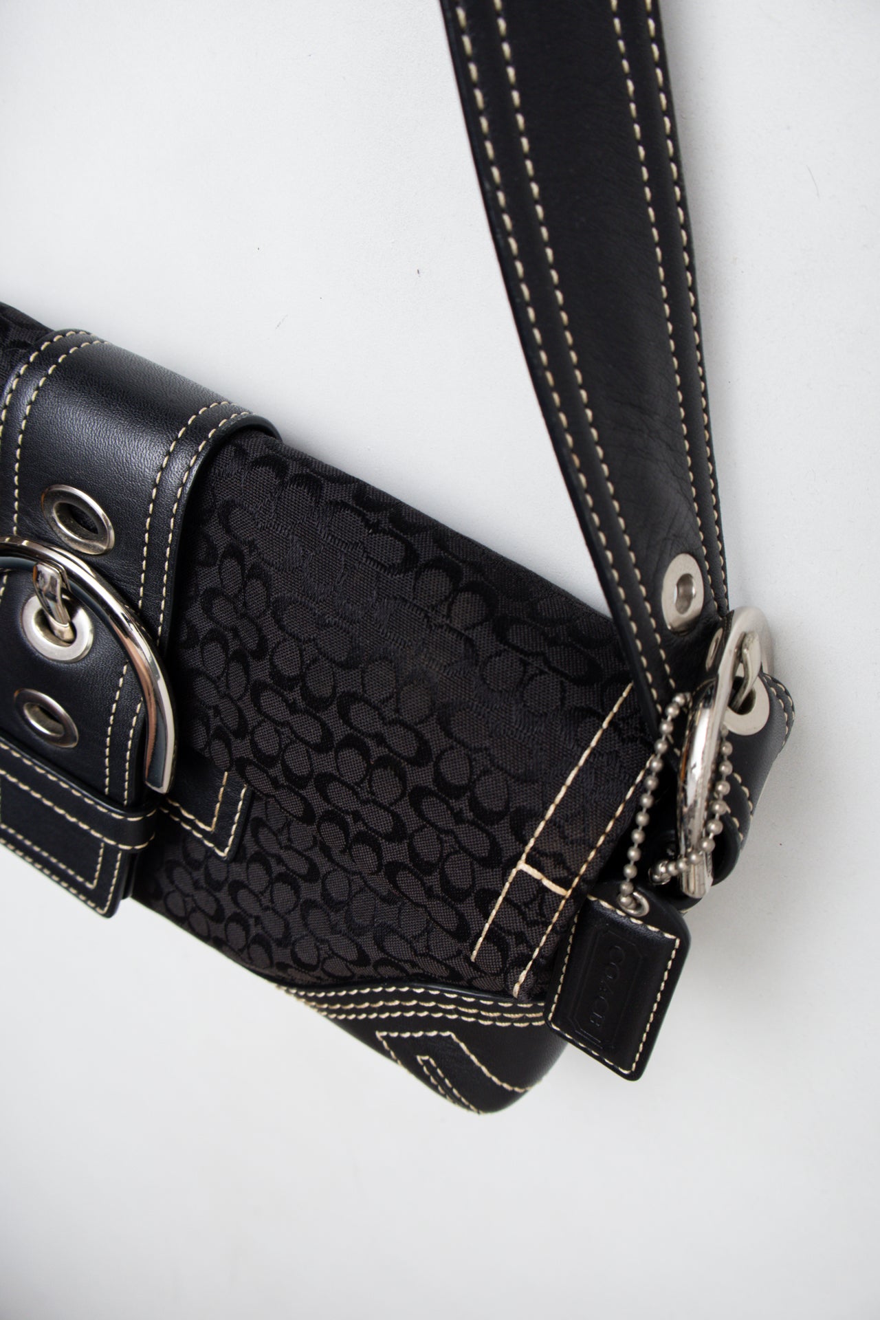 #191 Coach Shoulder Bag Black | c. 200 | Size