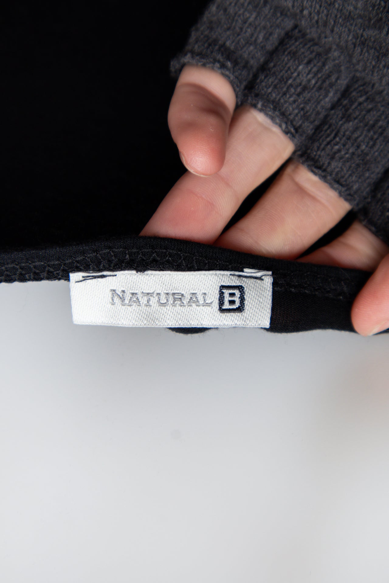 # Natural B Cami Top Black | c. 191 | Size 6
