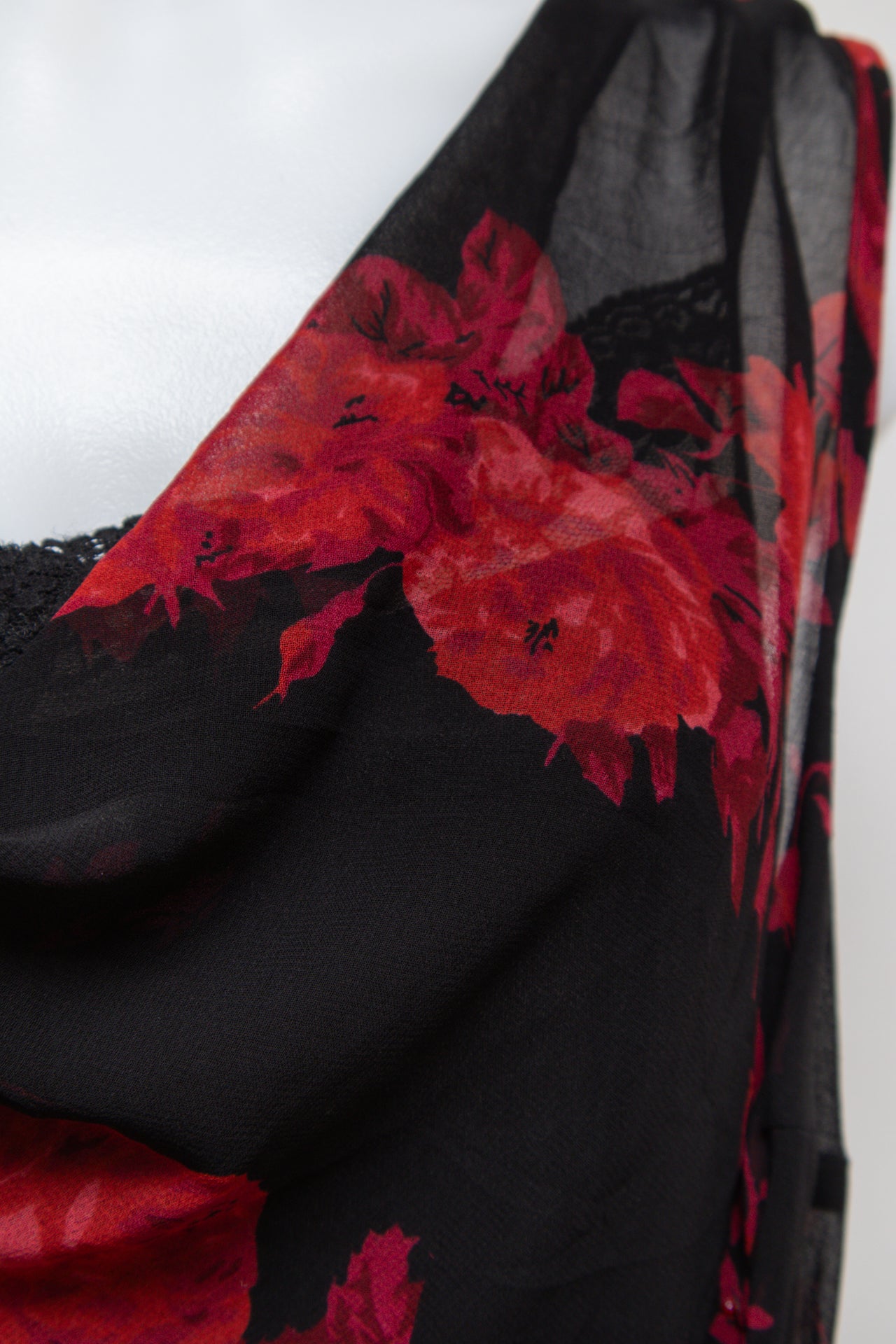 #120 Camisole Black | c. 190 | Size 10