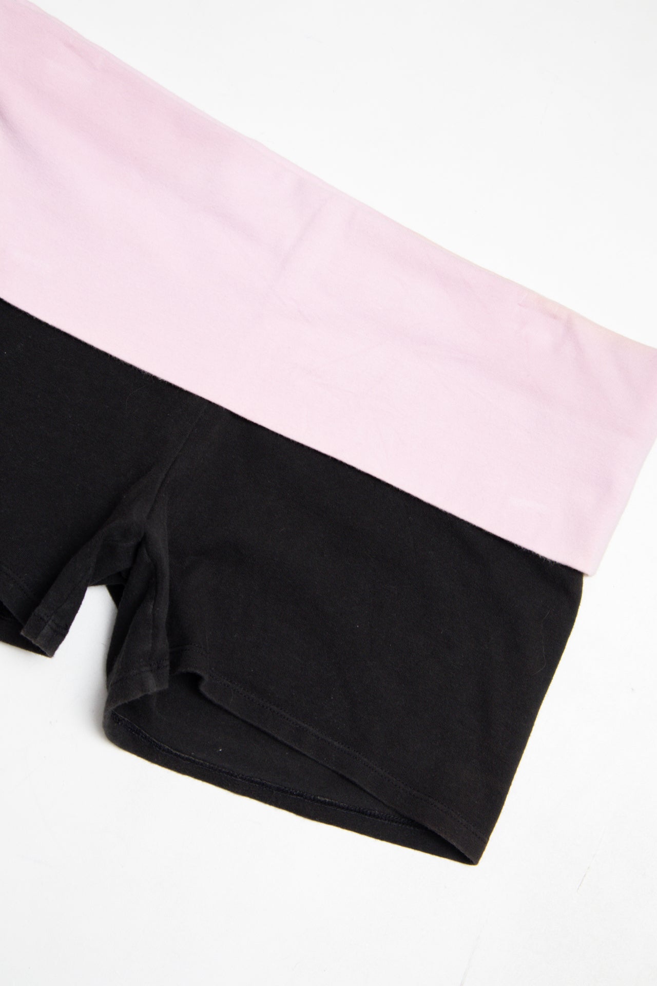 #149 Victoria's Secret Pink Shorts Black | c. 203 | Size 8