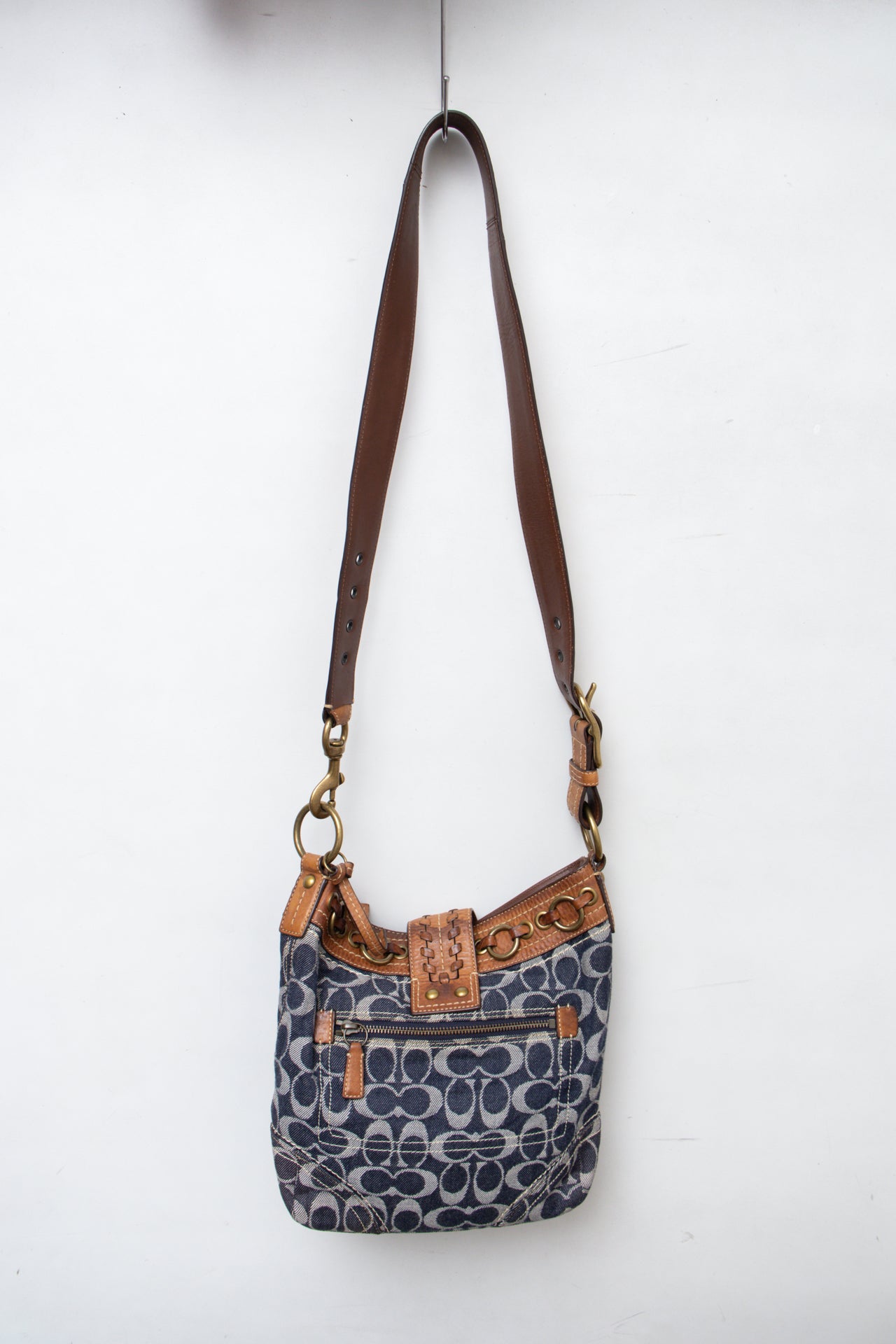 #213 Coach Shoulder Bag Blue | c. 199 | Size