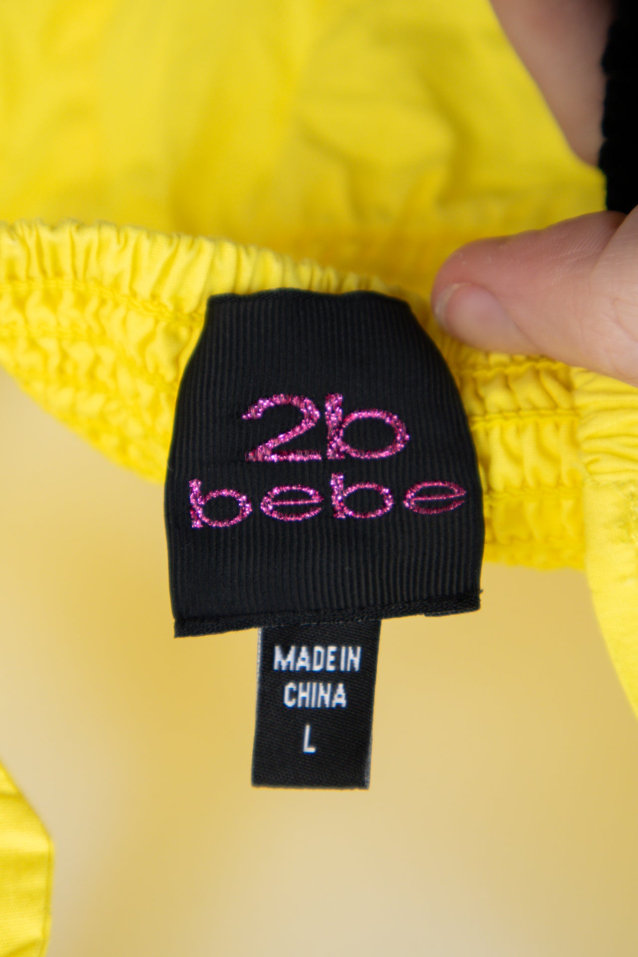 #062 2b Bebe Halter Top Yellow | c. 207 | Size 8