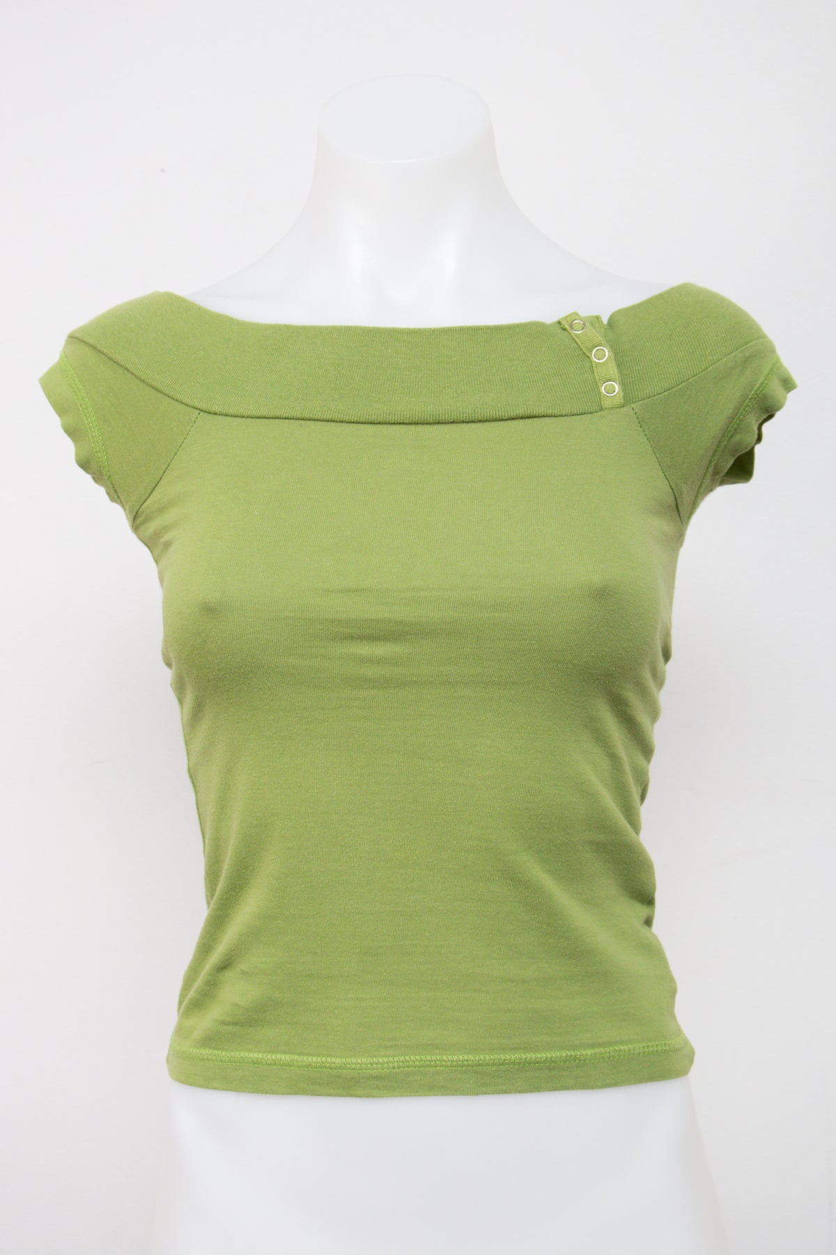#098 Top Green | c. 208 | Size 6