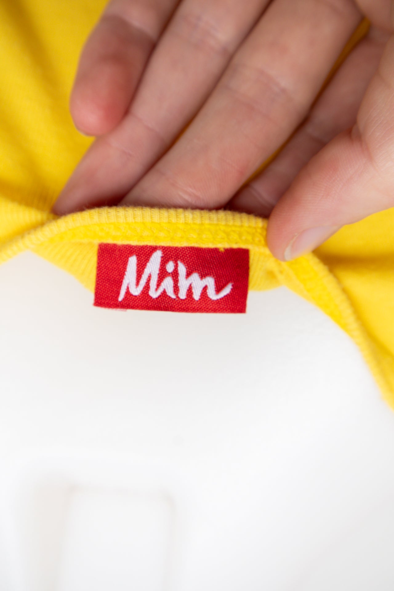 #71 Mim top Yellow | c. 193 | Size 8/10
