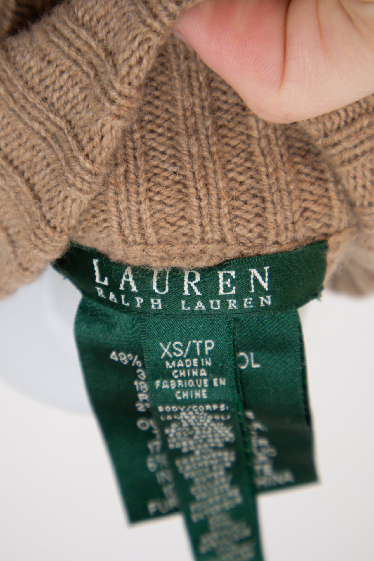 #130 Ralph Lauren T-shirt Brown | c. | Size 8