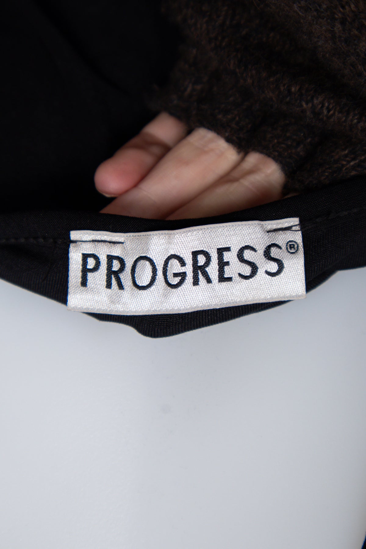#002 Progress Halter Black | c. 209 | Size 8