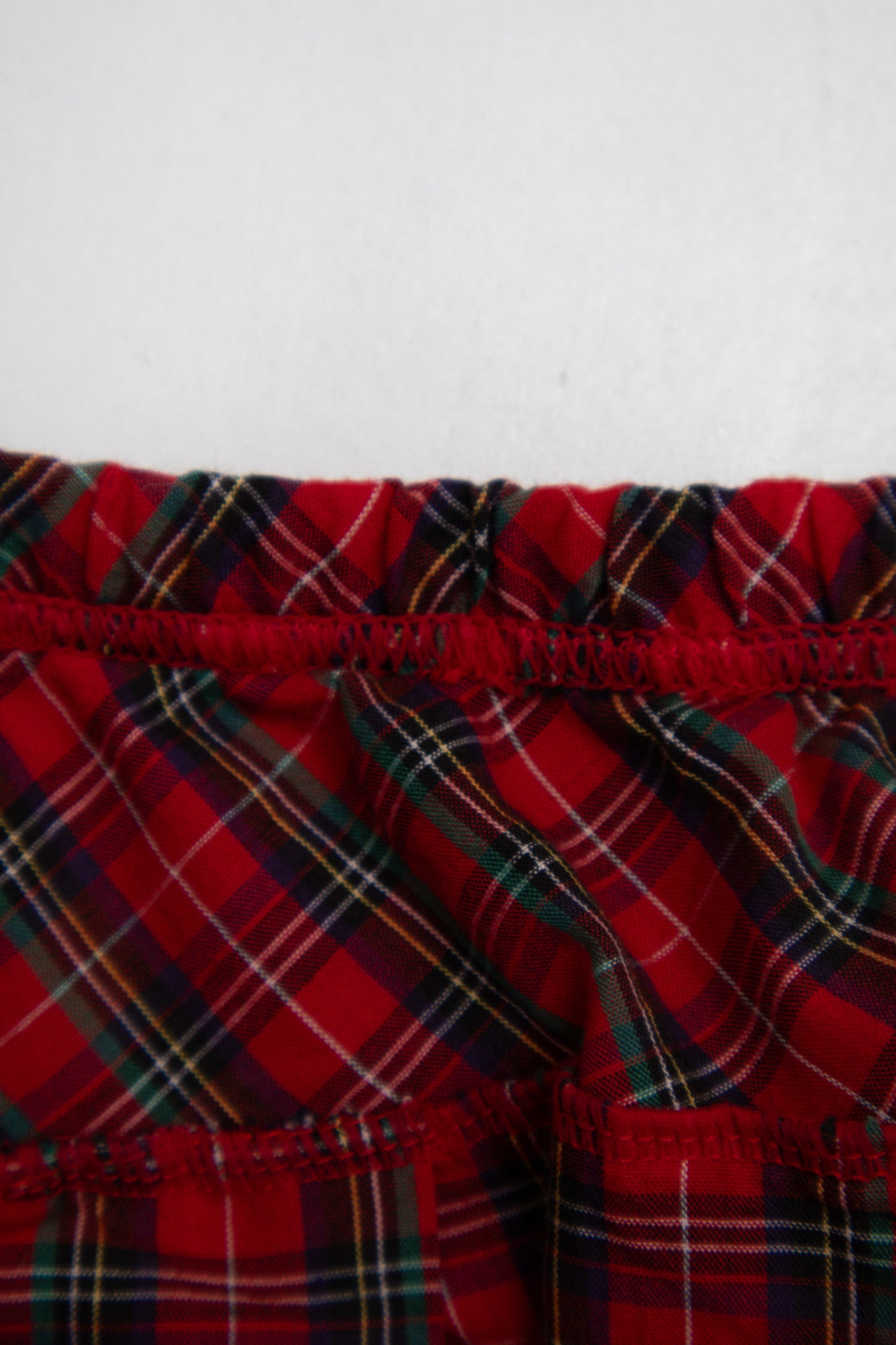 #159 Skirt Red | c. 198 | Size 6/8