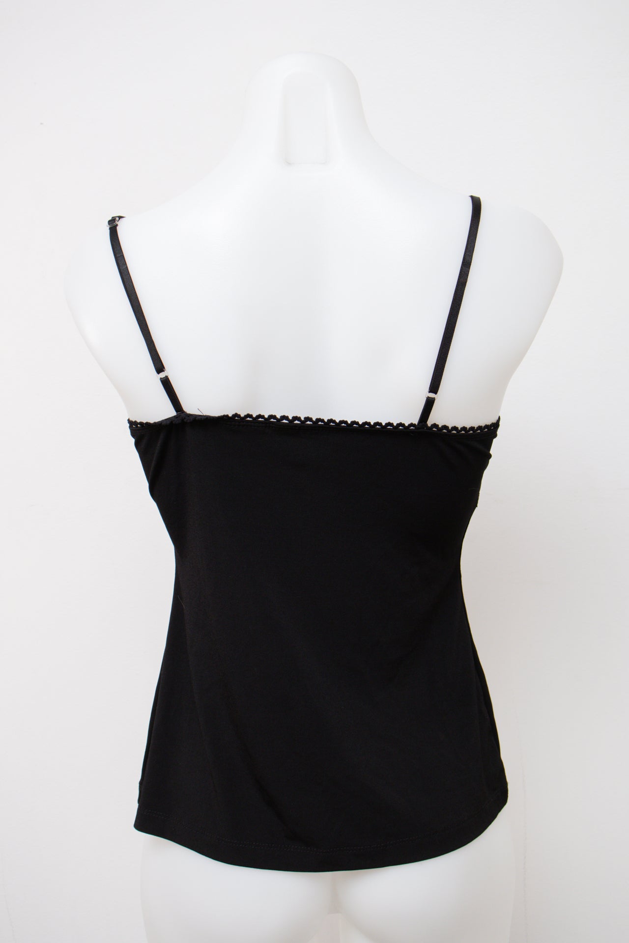 #042 Cami Top Black | c. 202 | Size 8