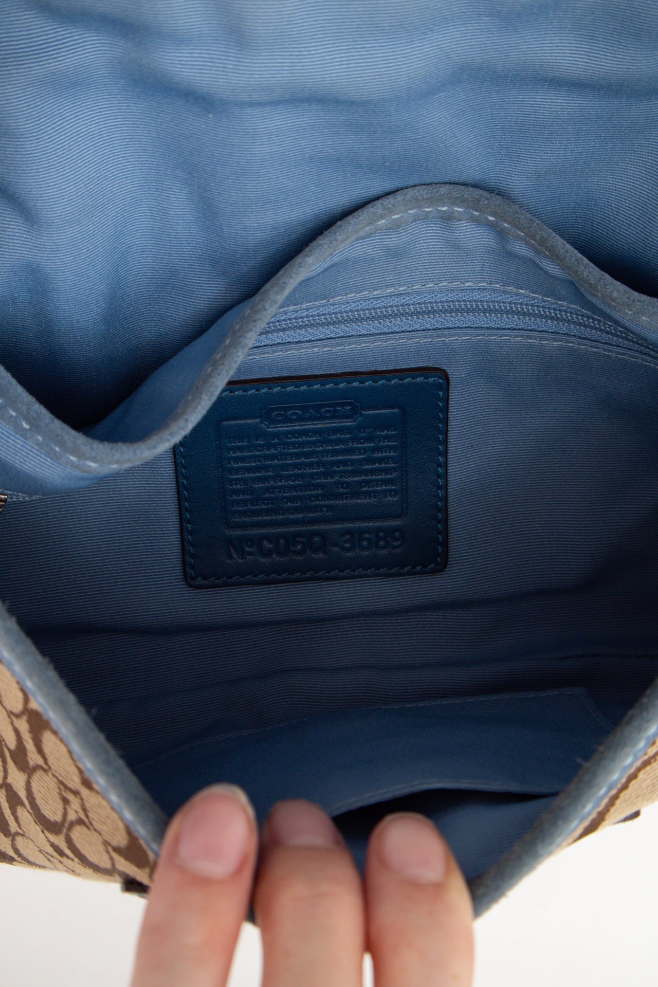 #160 Coach Shoulder Bag Brown | c. 187 | Size