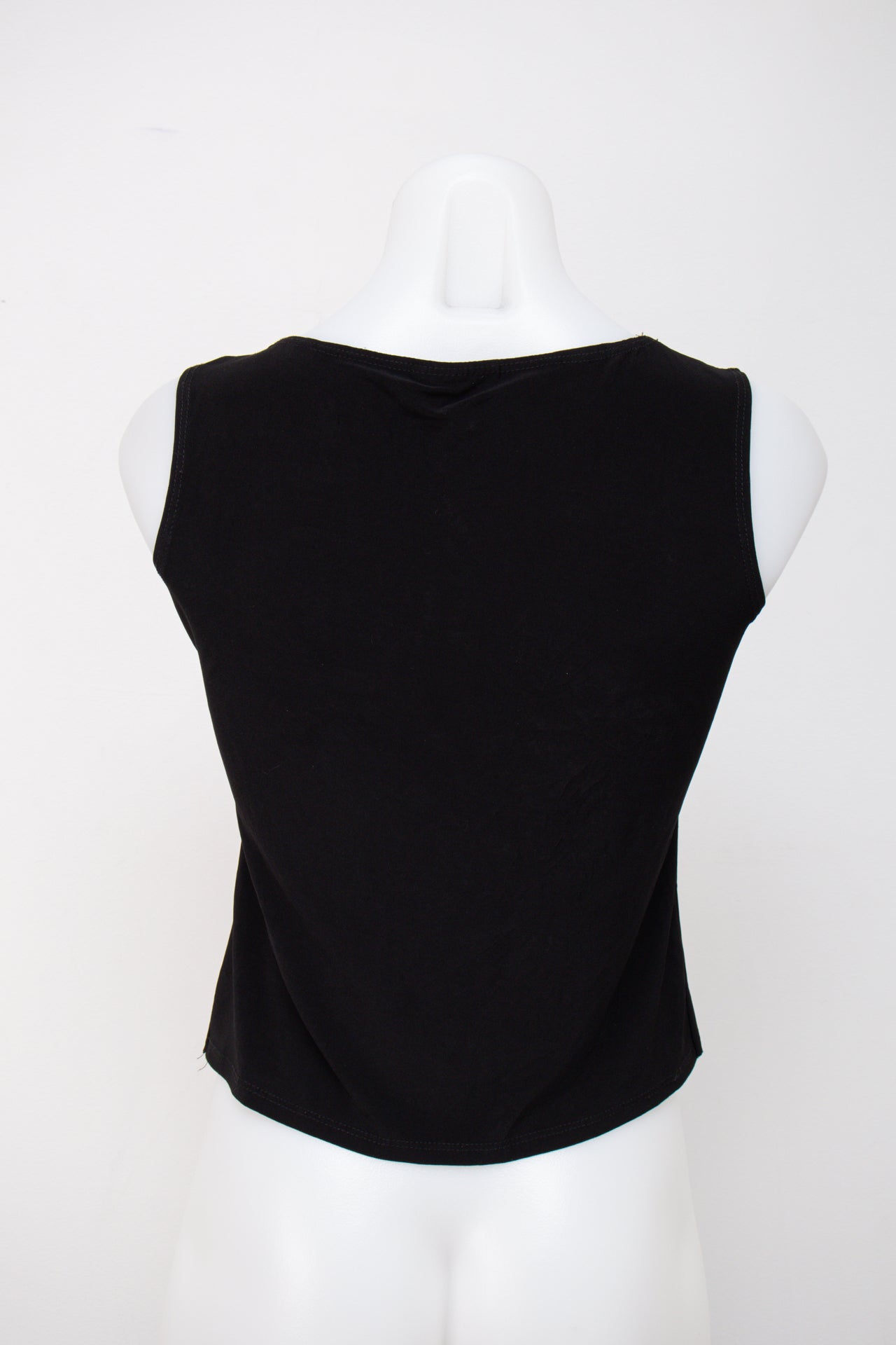 #058 Db Tank Top Black | c. 199 | Size 8