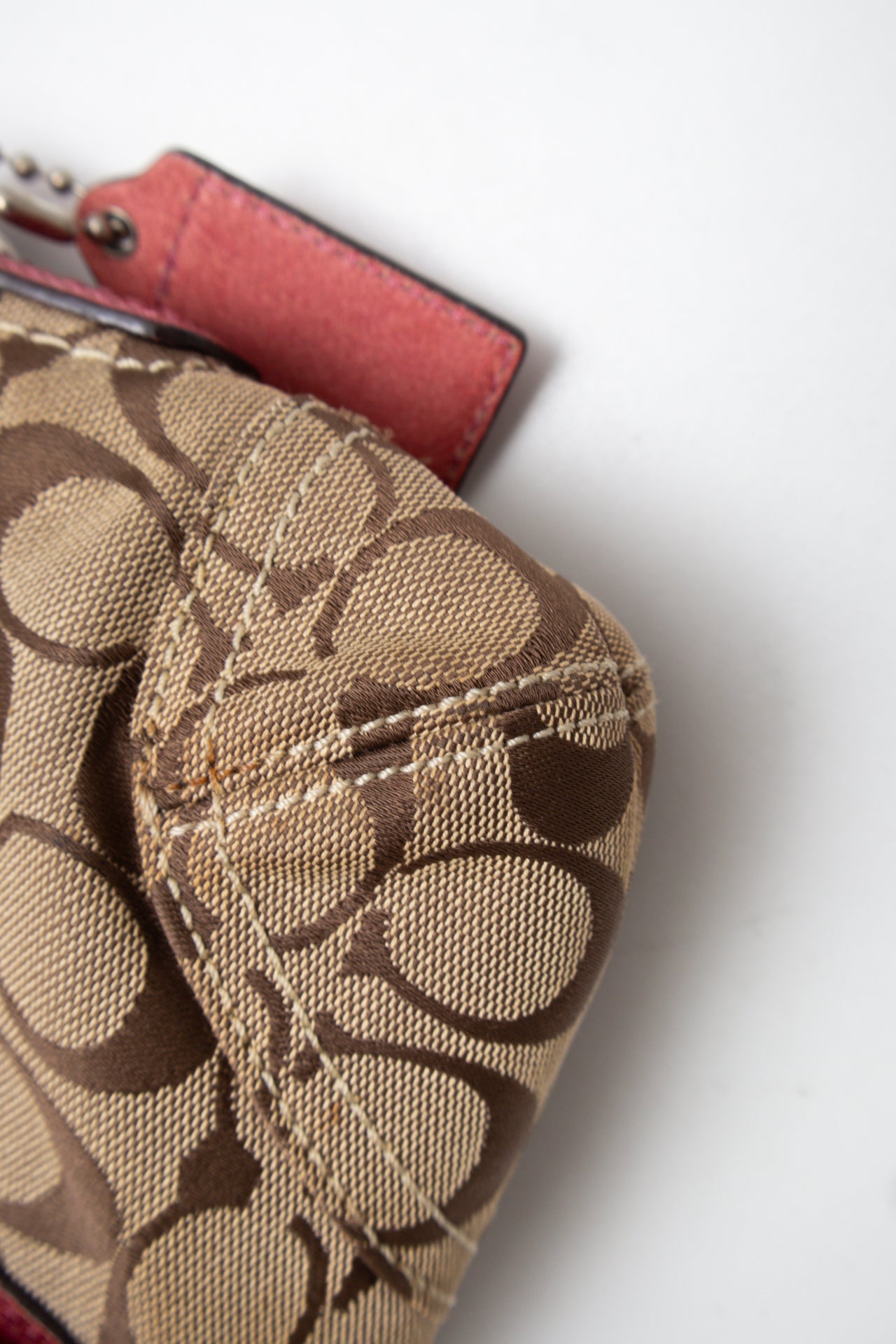 #183 Coach Shoulder Bag Brown | c. 202 | Size
