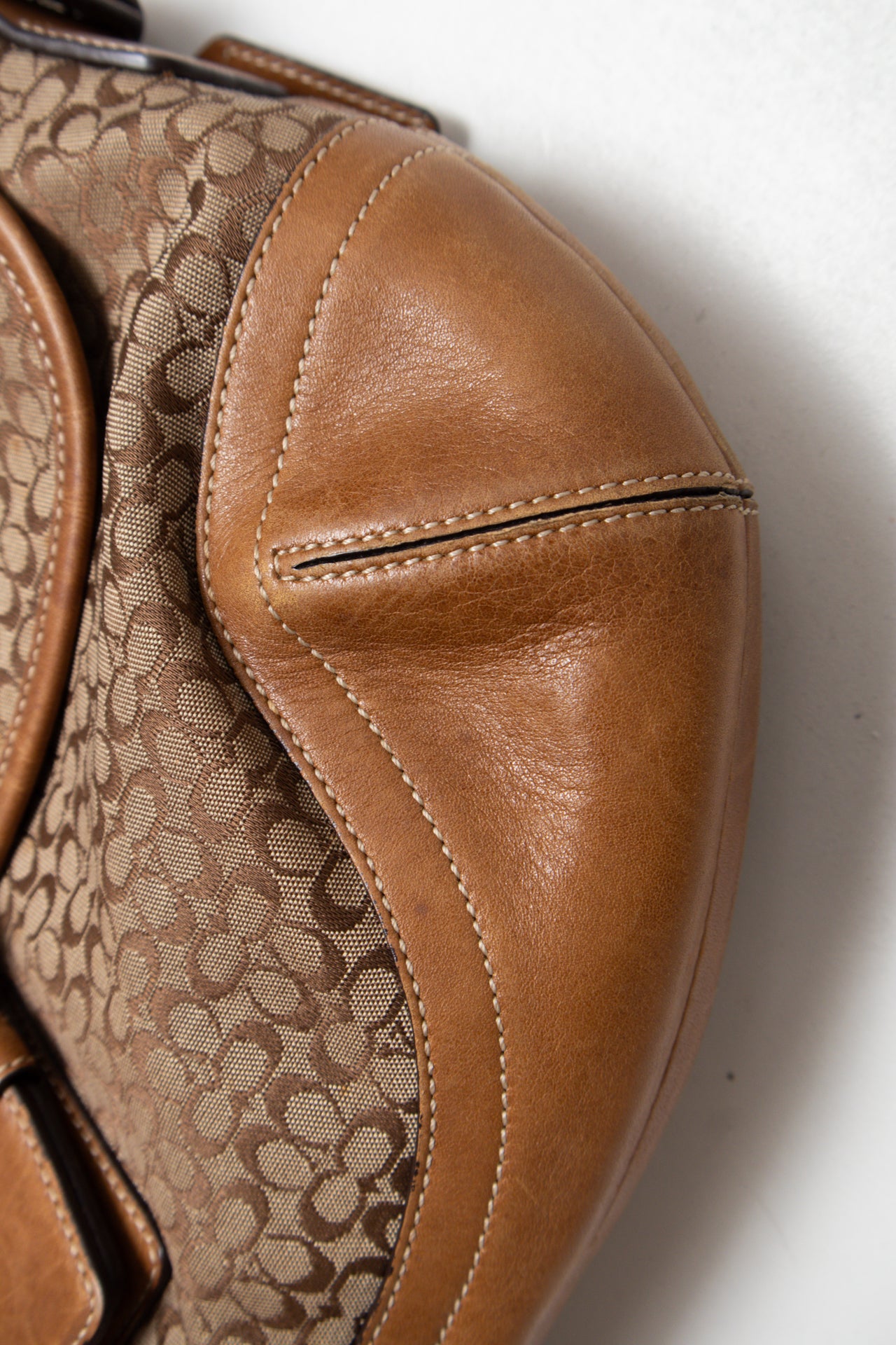 #156 Coach Shoulder Bag Brown | c. 187 | Size