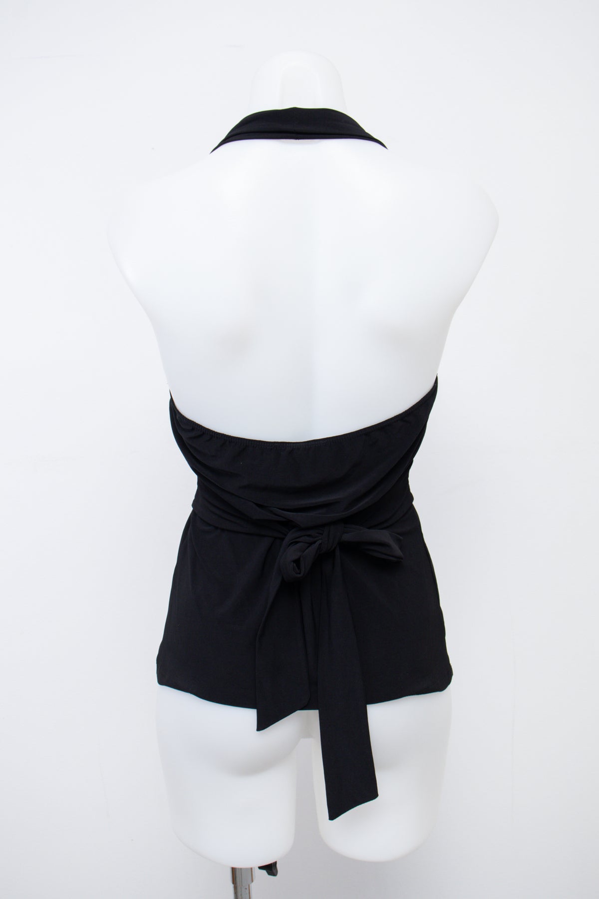 #066 Vol.1 Halter Top Black | c. 207 | Size 8