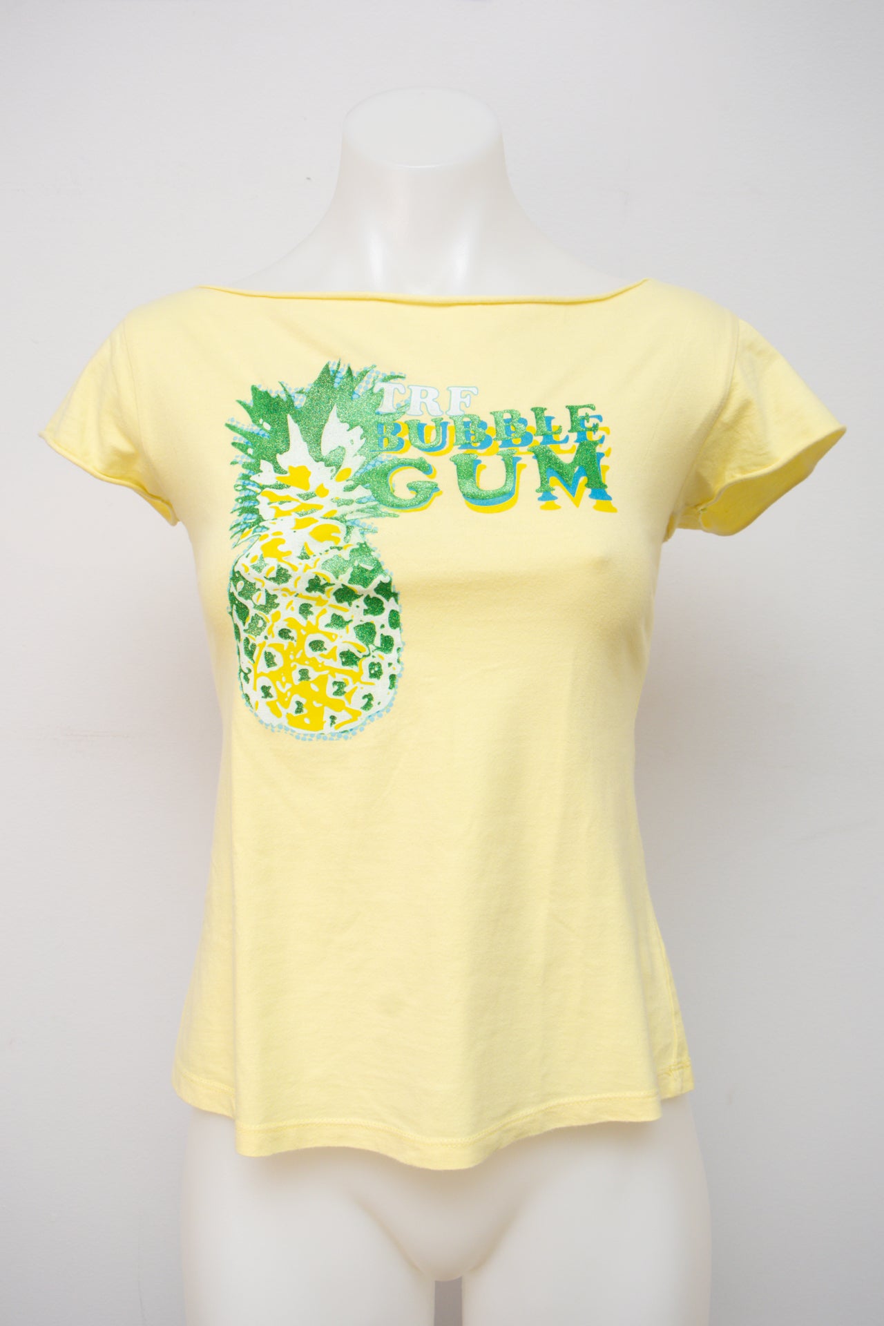 #087 Zara Trf T-shirt Yellow | c. 199 | Size 8
