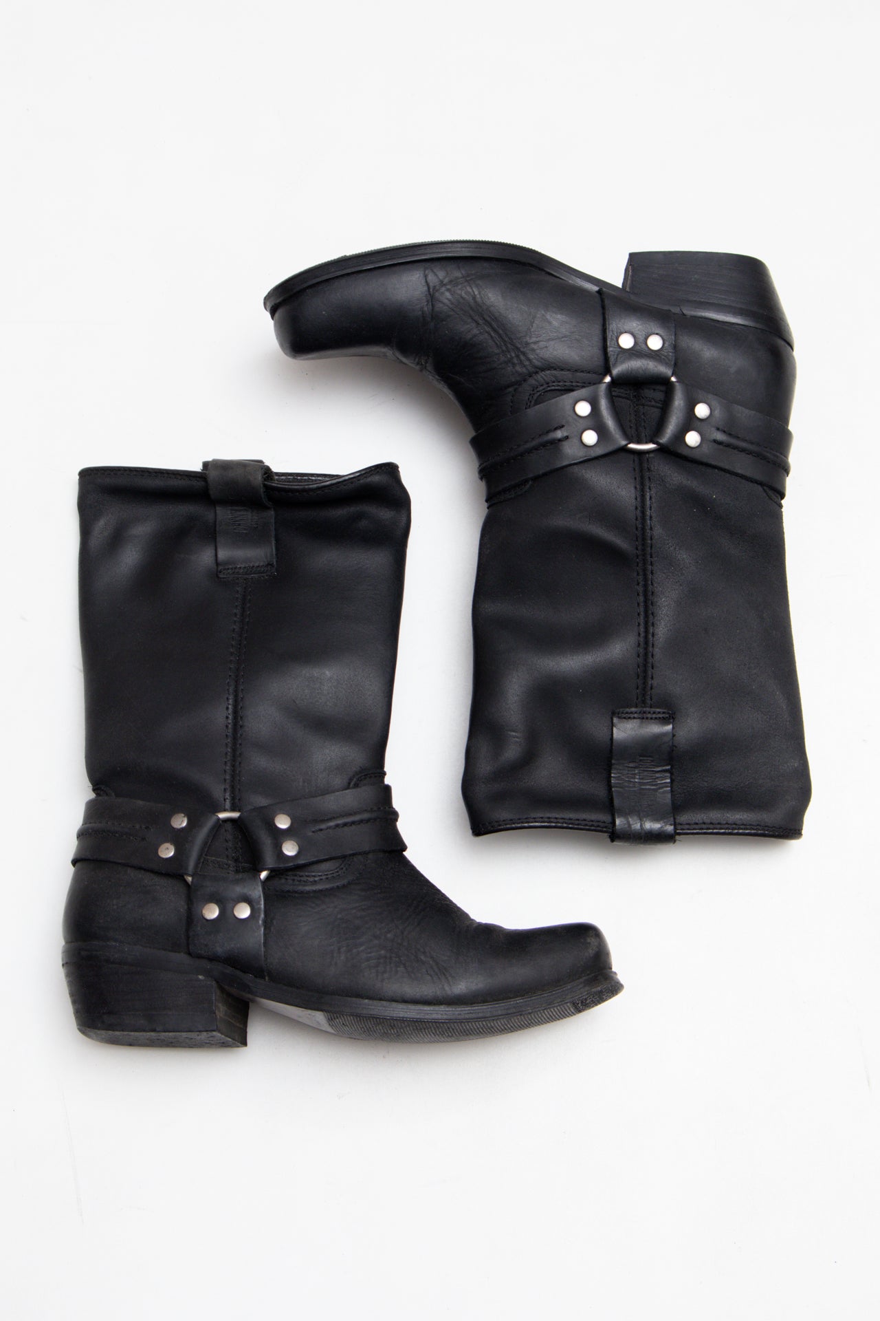 #180 Johnny Bulls None Black | c. 201 | Size 7