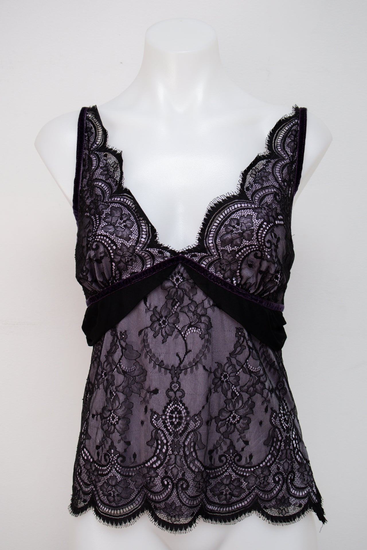 #021 Moda International Camisole Top Black | c. 199 | Size 8