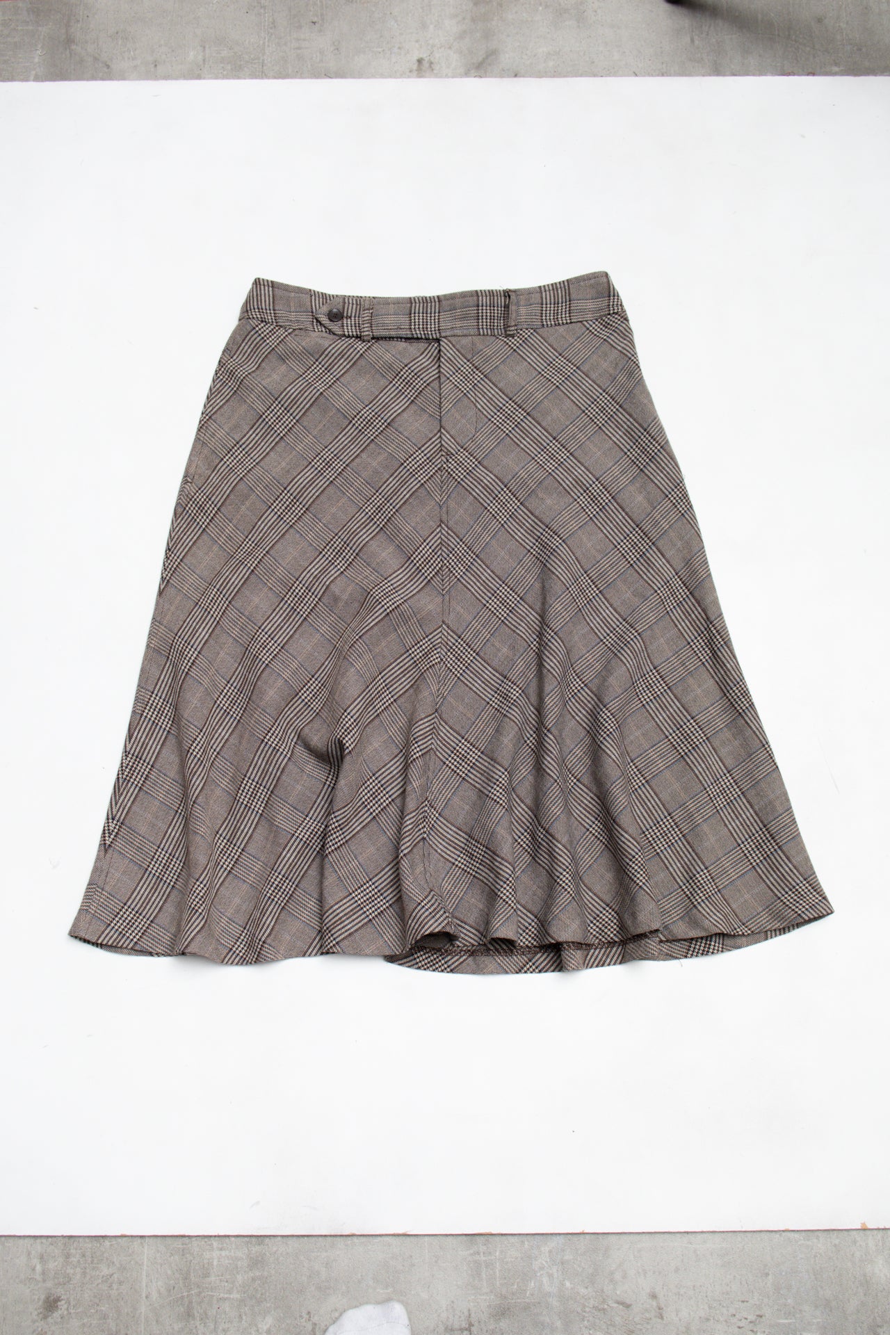 #158 Grace Elements Skirt Brown | c. 193 | Size 8