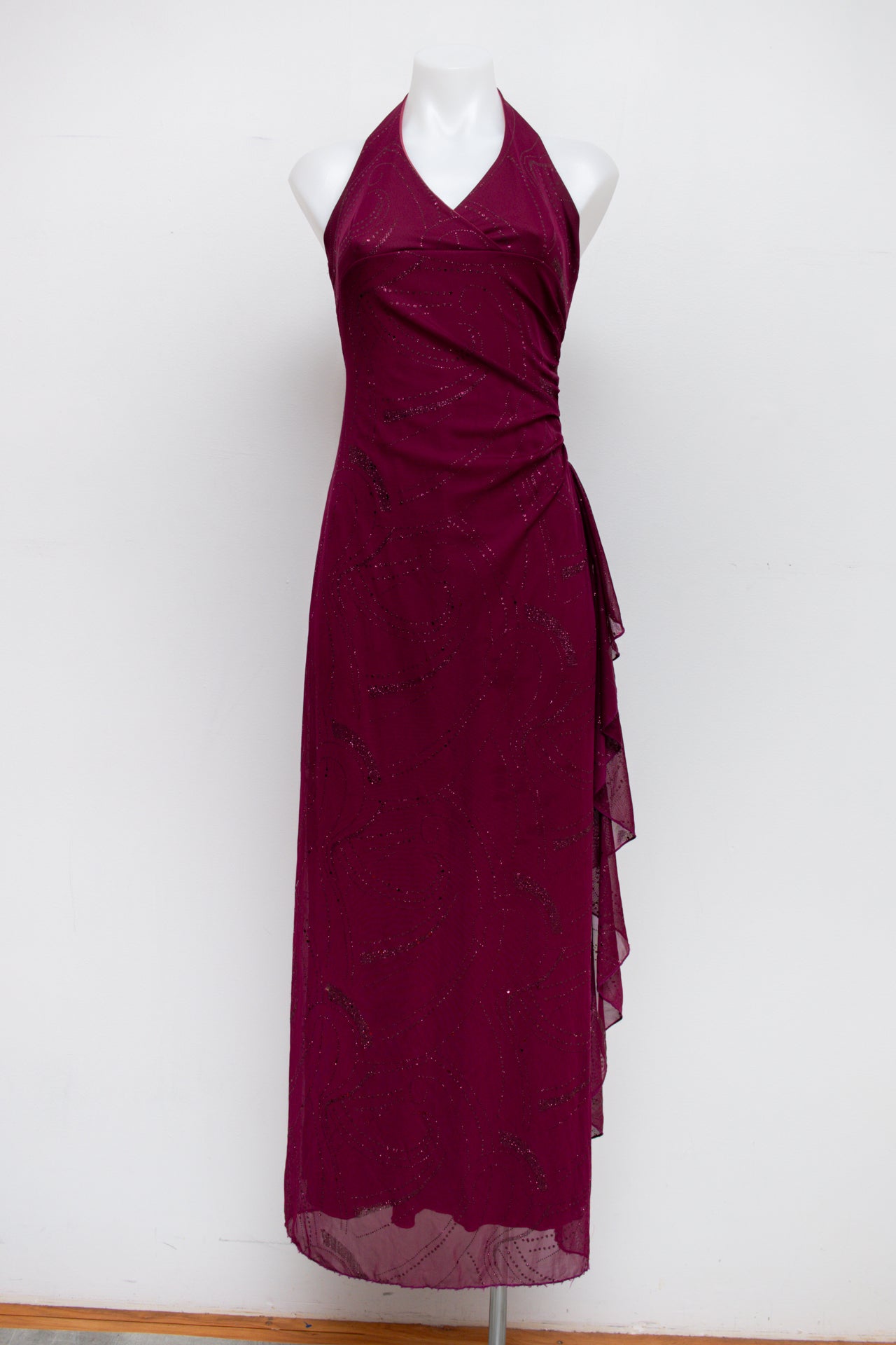 #108 Dress Red | c. 193 | Size 8
