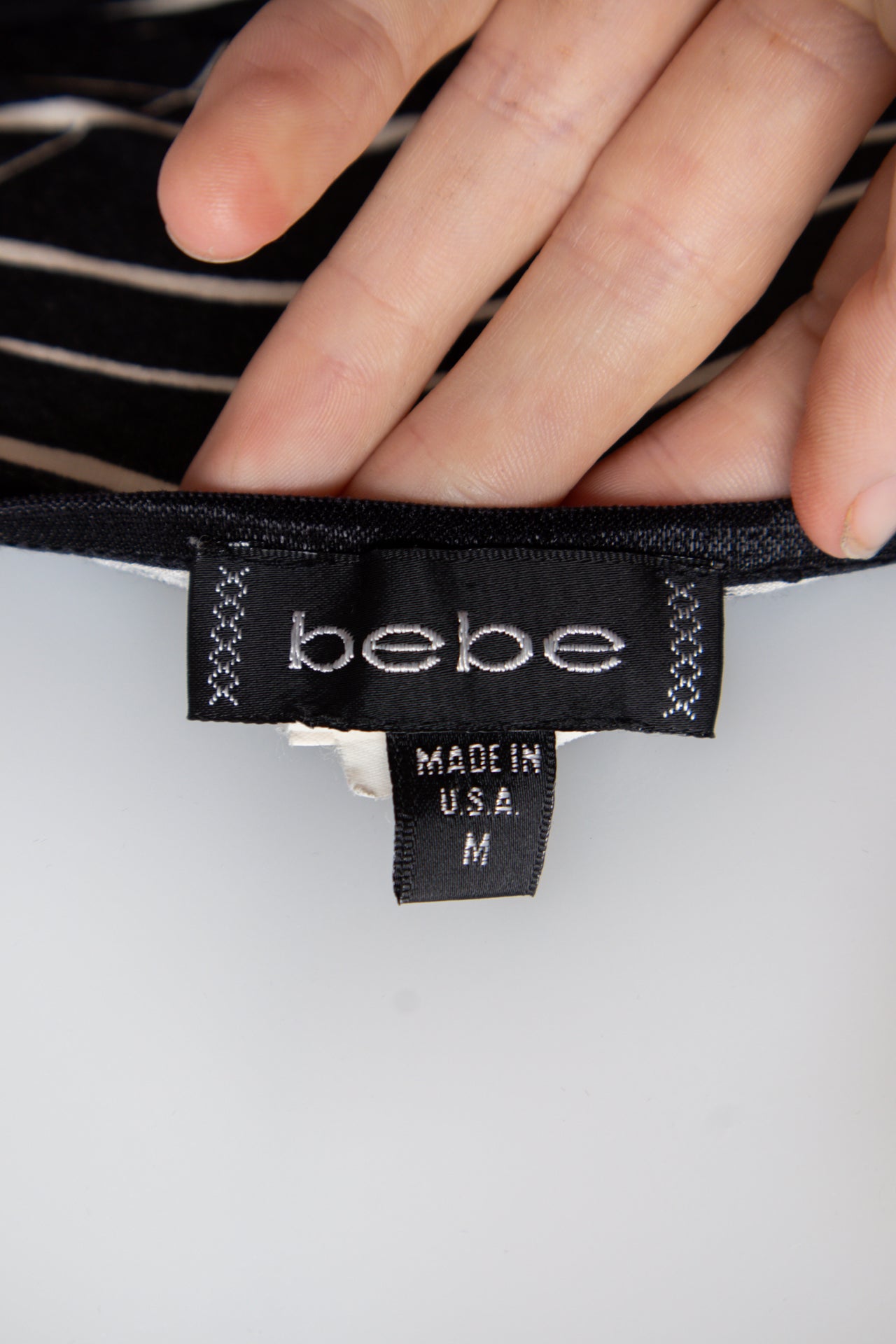 #95 Bebe Halter Top Black | c. 187 | Size 10/12