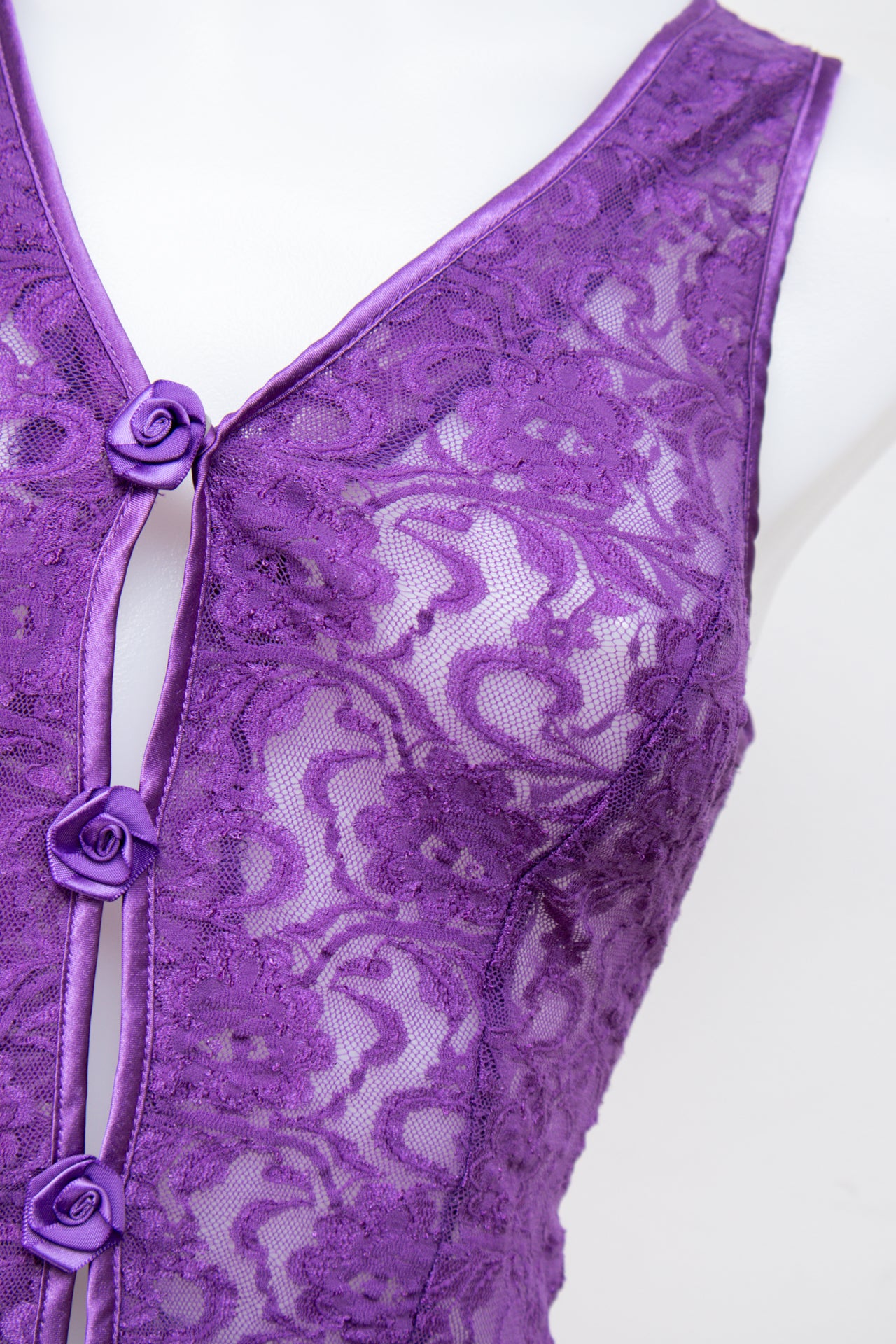 #45 Cinema Etoile Camisole Top Purple | c. 198 | Size 10