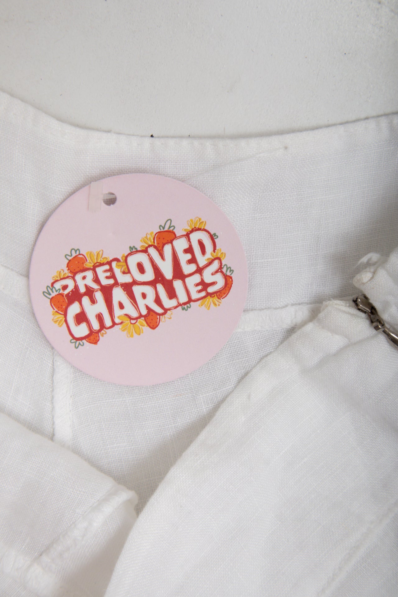 #147 Pants White | c. 178 | Size 6