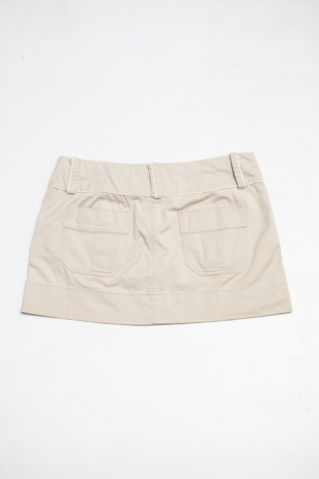 #149 American Eagle Outfitters Mini Skirt Beige | c. 209 | Size 10