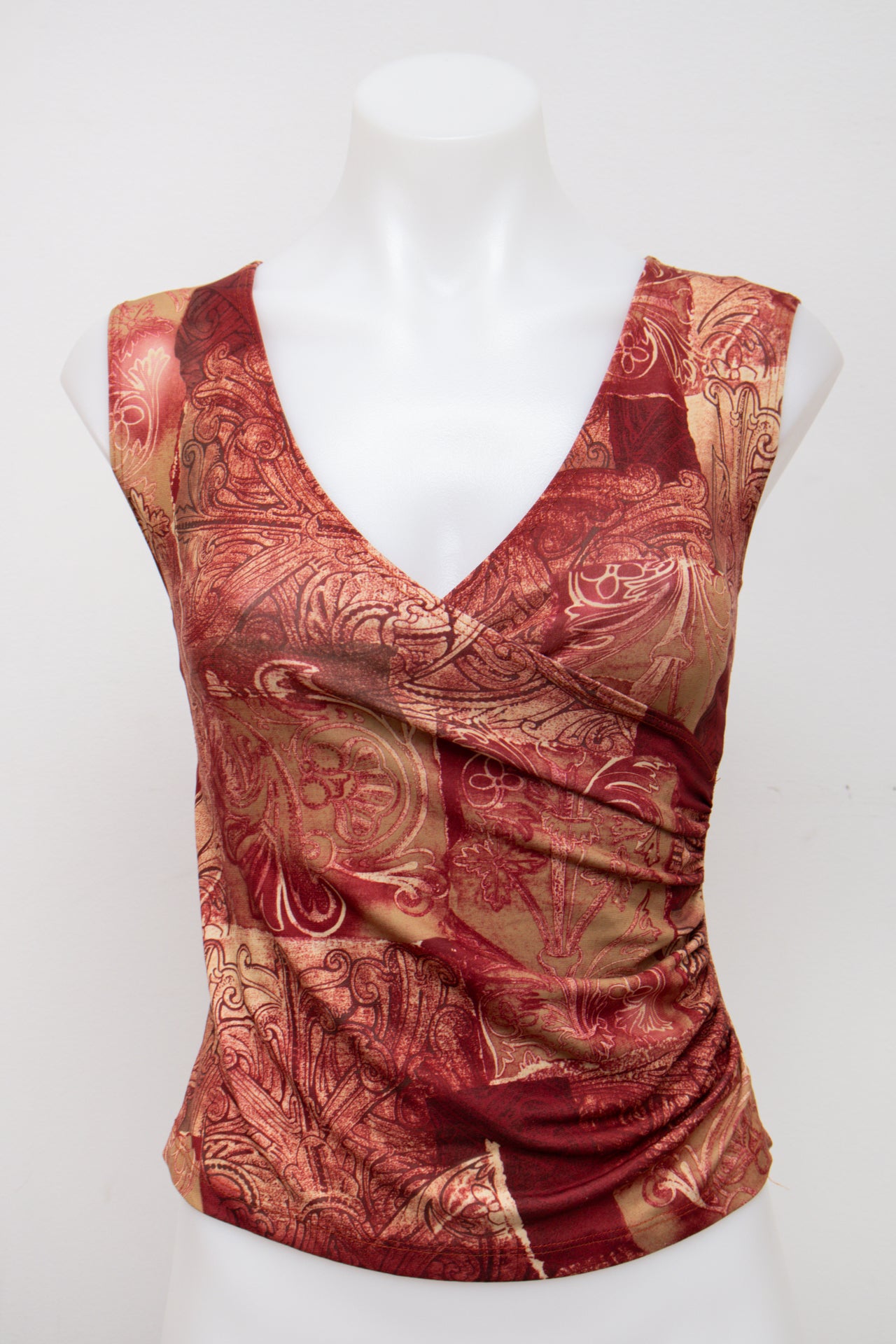 #45 579 Tank Top Red | c. 194 | Size 8