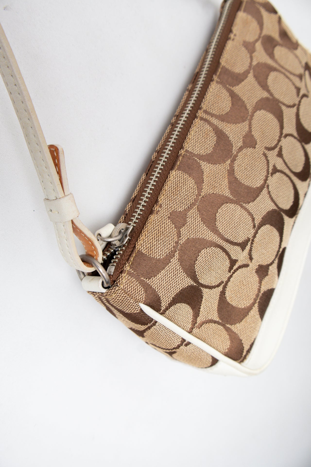 #182 Coach Shoulder Bag Brown | c. 200 | Size