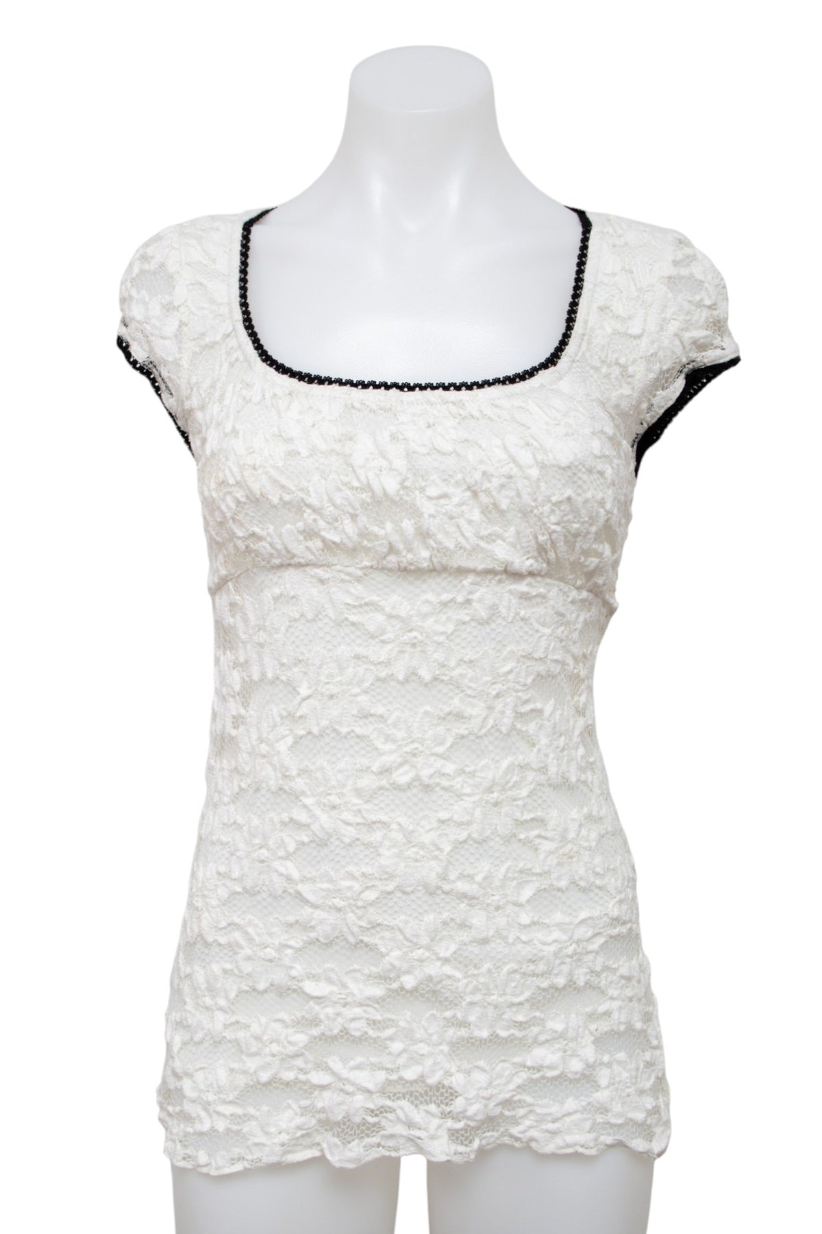 #021 Wrapper Short Sleeve White | c. 209 | Size 8
