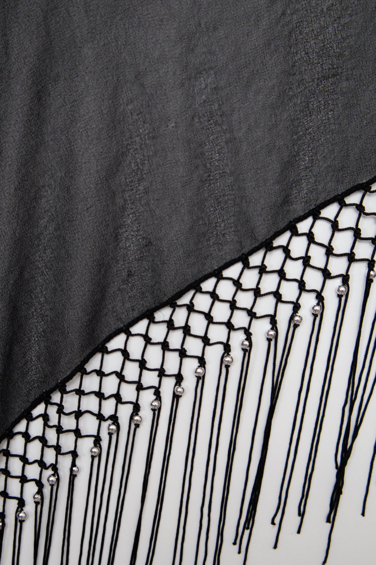 #185 Scarf Black | c. 210 | Size