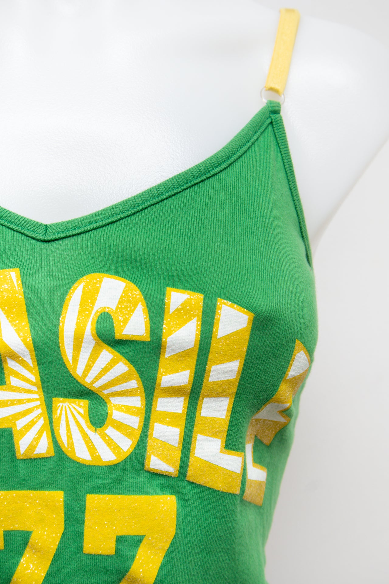 #93 Zhebou Cami Top Green | c. 188 | Size 8