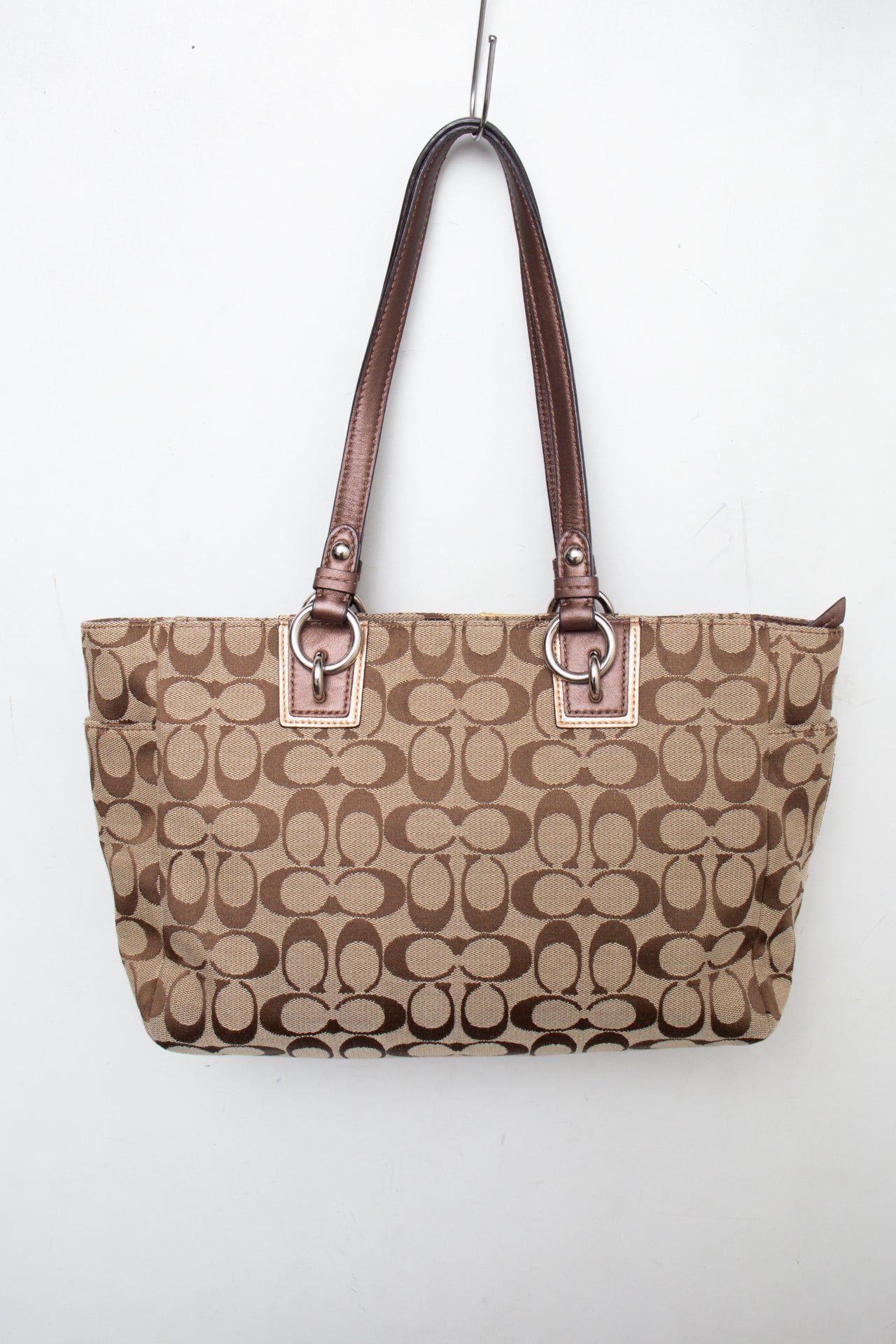 #201 Coach Shoulder Bag Brown | c. 203 | Size