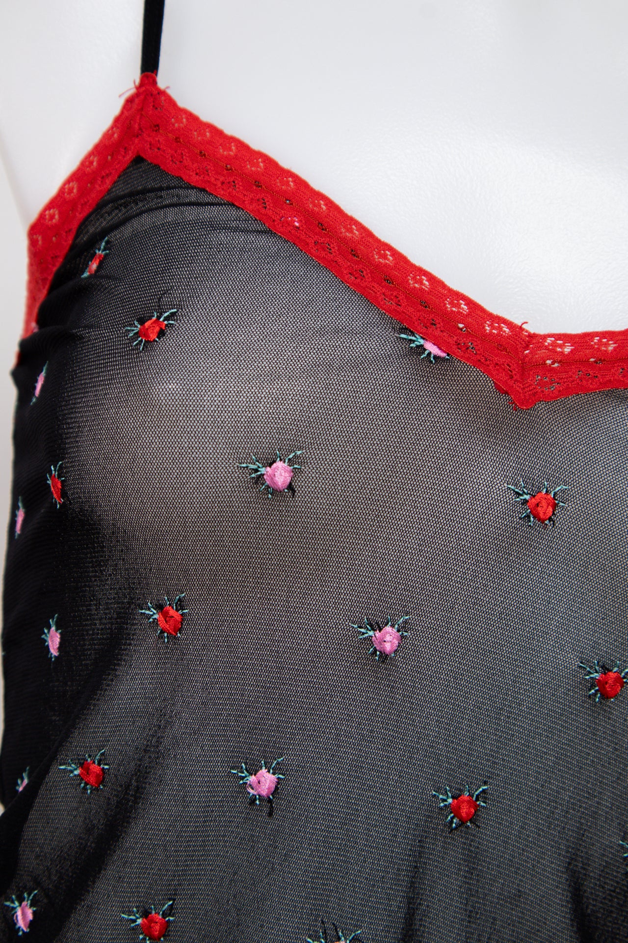 #035 Secret Treasures Cami Black | c. | Size 8