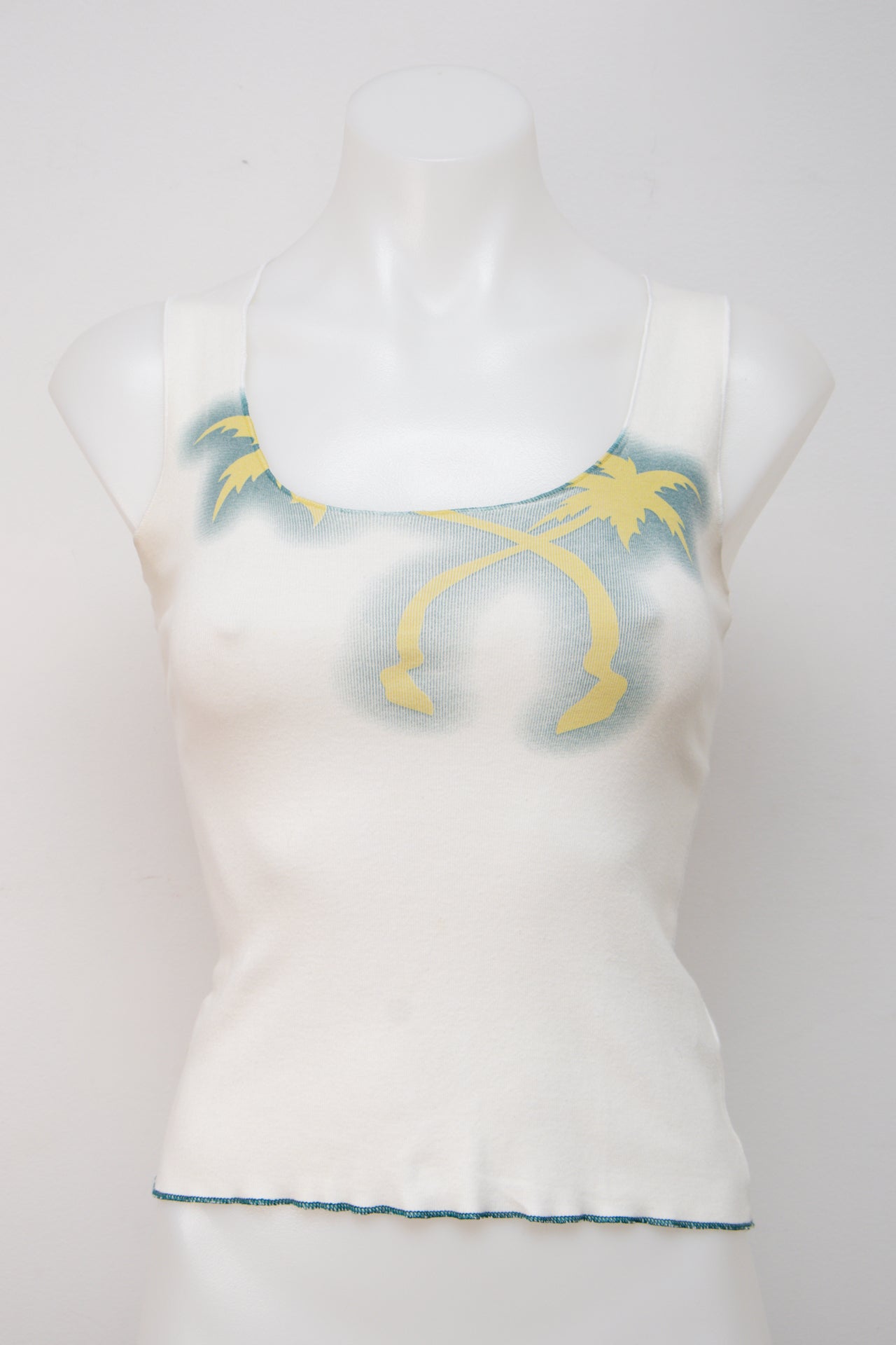 #065 NAFNAF Tank Top White | c. 199 | Size 8