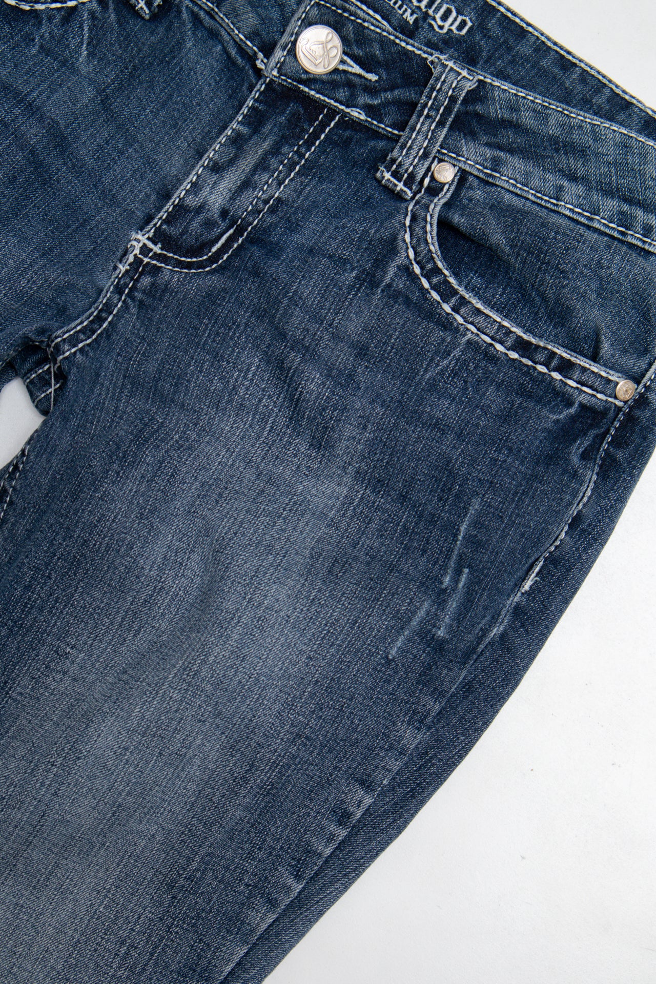 #002 Love Indigo Jeans Blue | c. 206 | Size 8