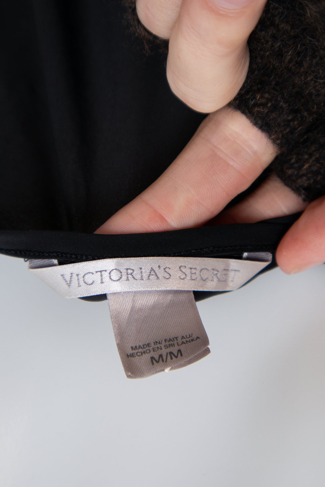 #127 Victoria's Secret Camisole Black | c. 199 | Size 8