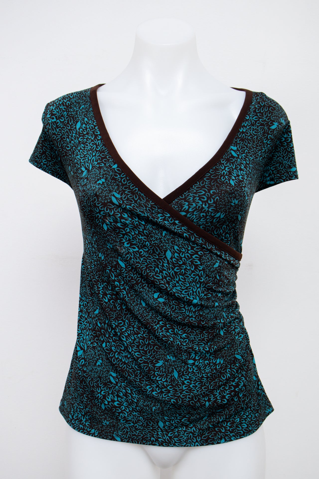 #009 Karin Stevens Petities T-shirt Blue | c. 207 | Size 6