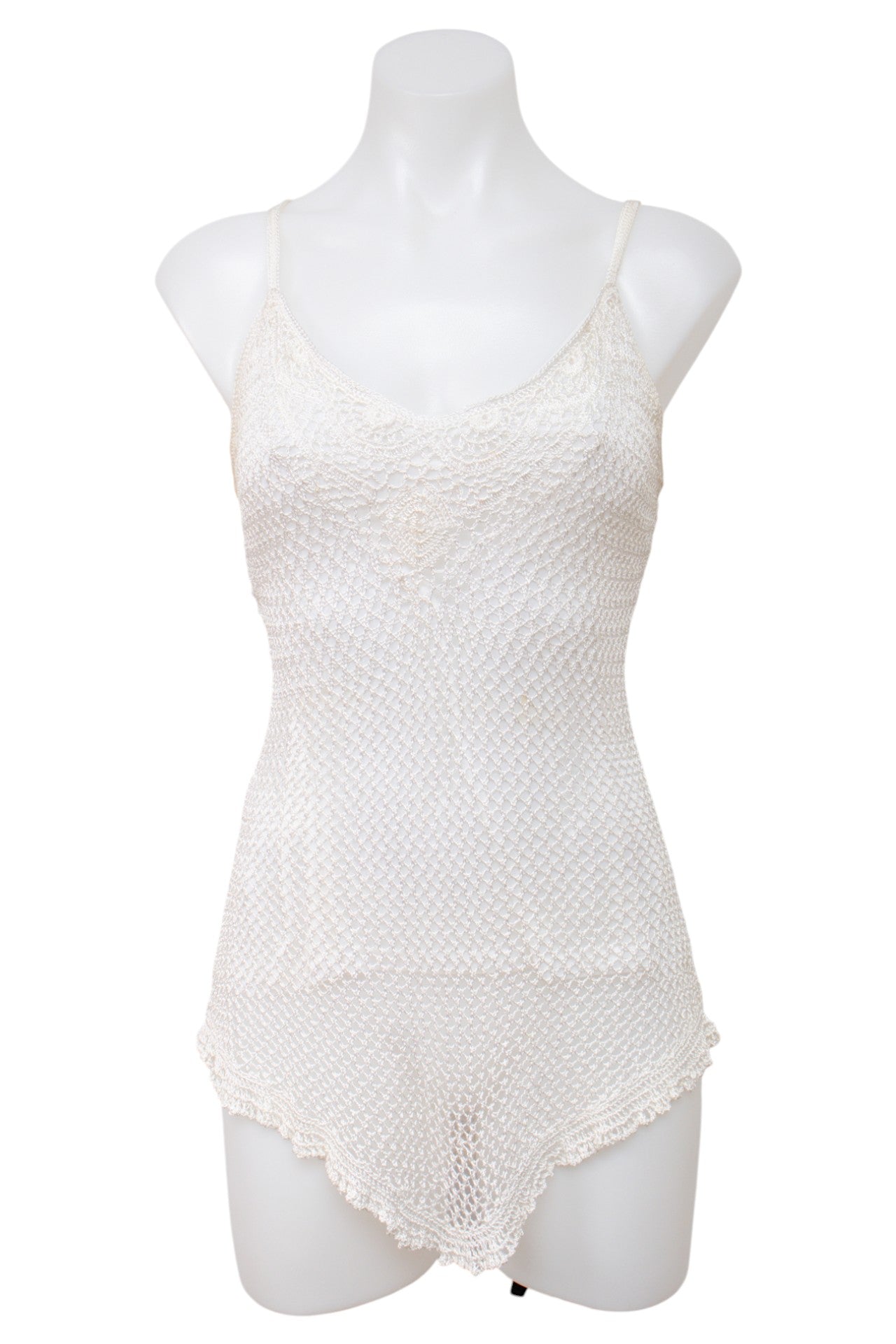 #02 Say What Cami Top White | c. 198 | Size 8
